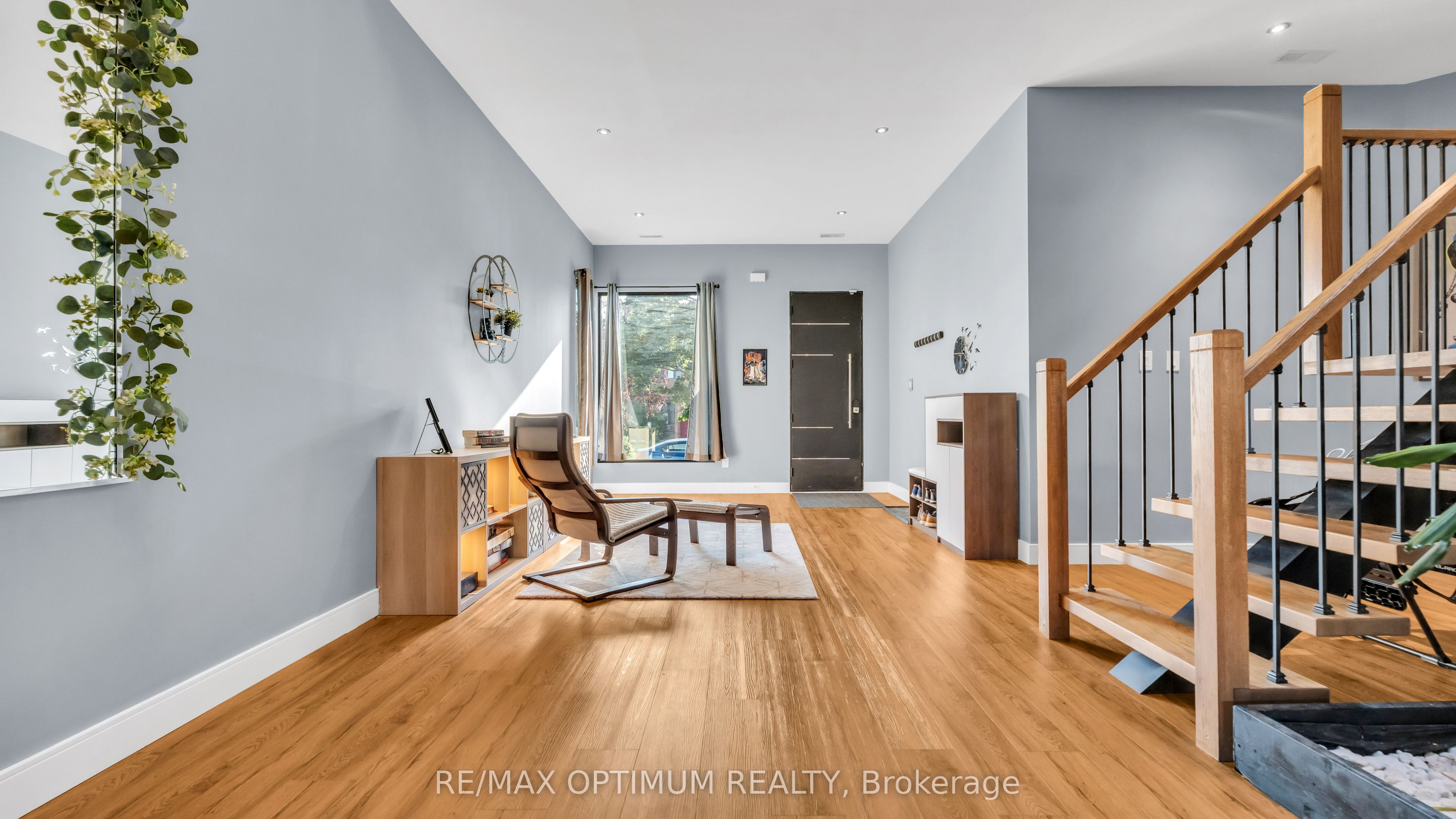 644 Roselaire Trail