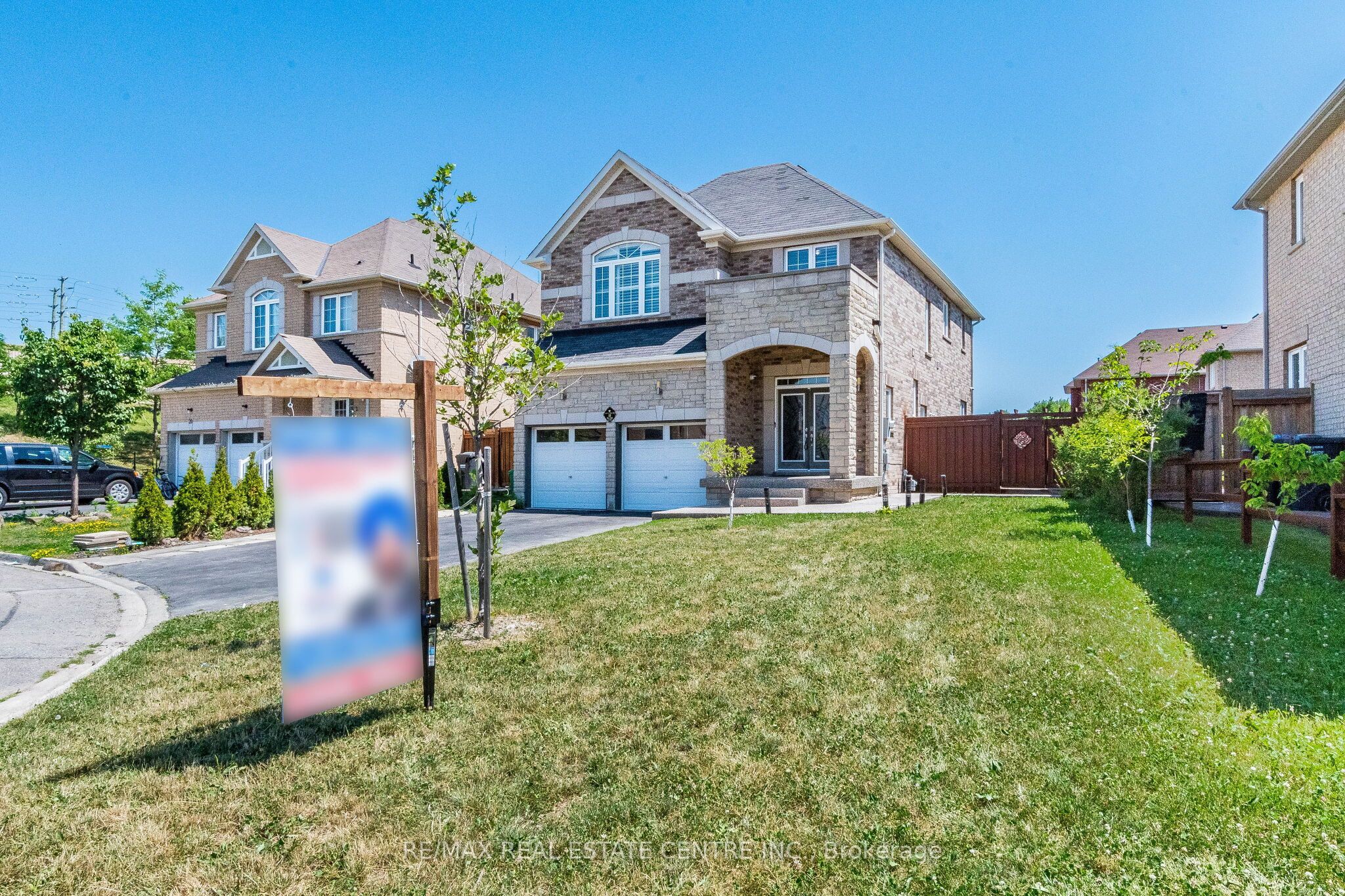 22 Red Ash Court