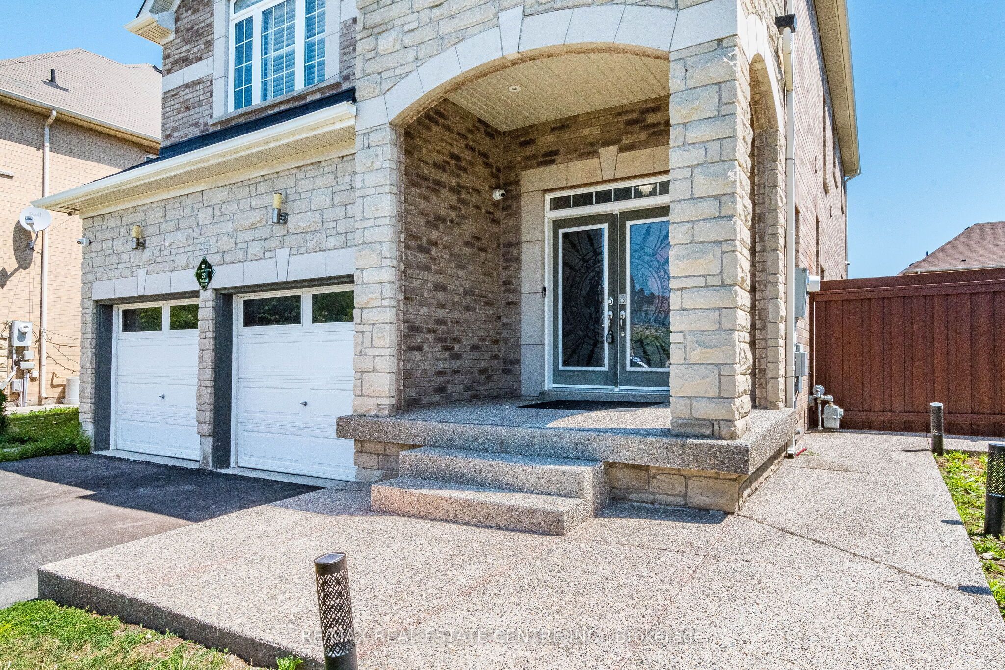 22 Red Ash Court