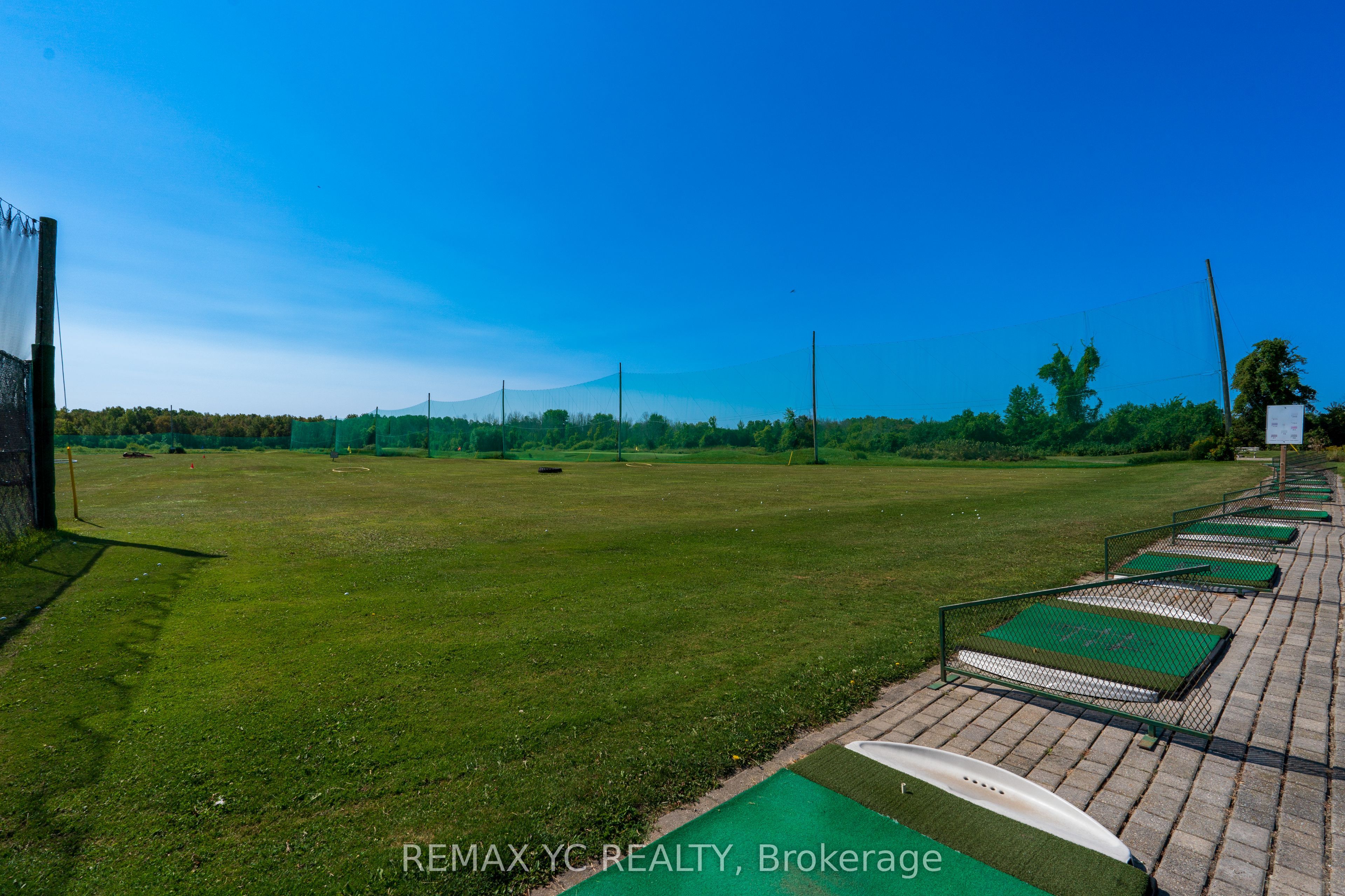 1661 Metro Road N
