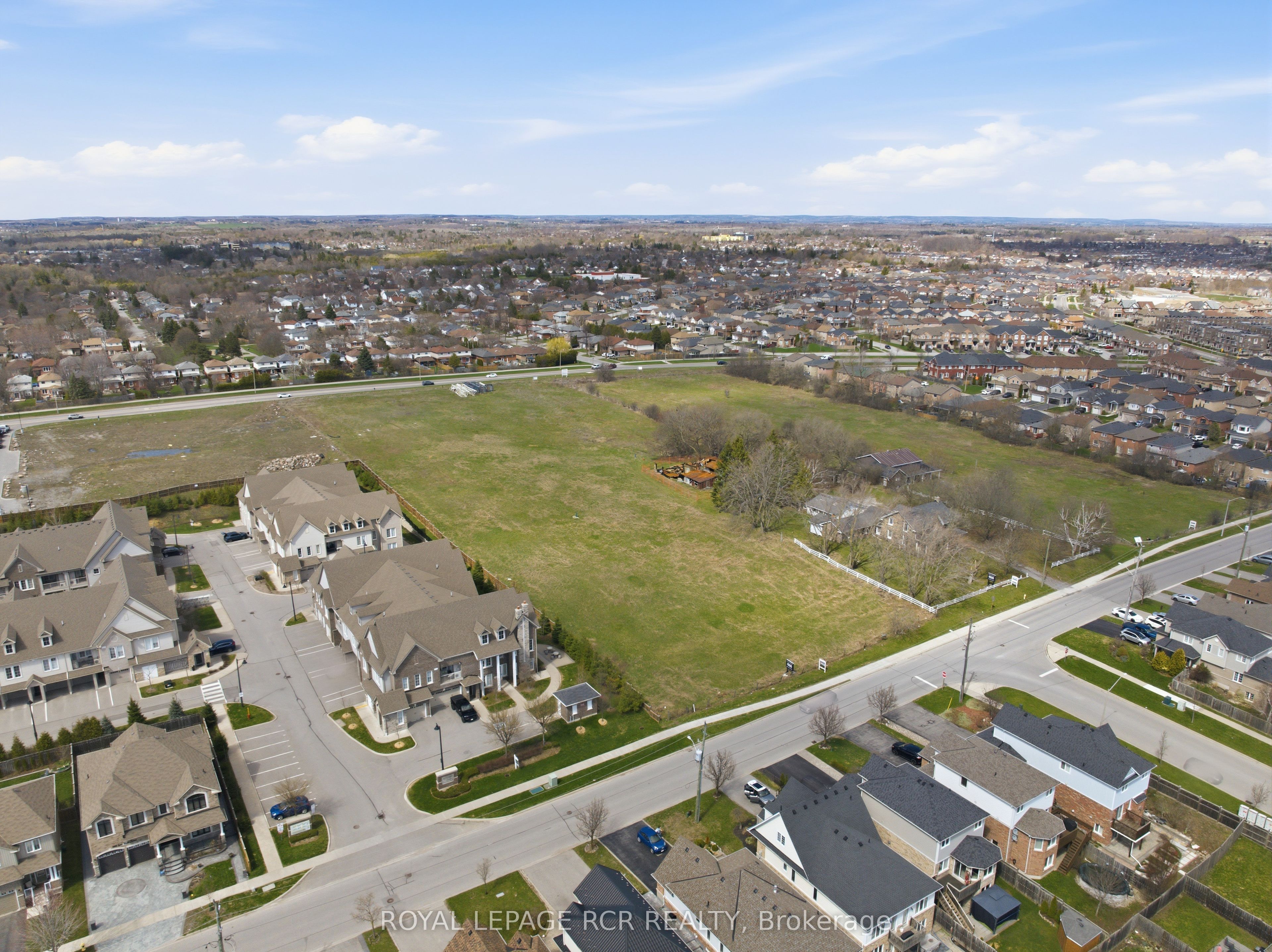 1440 Gord Vinson Avenue
