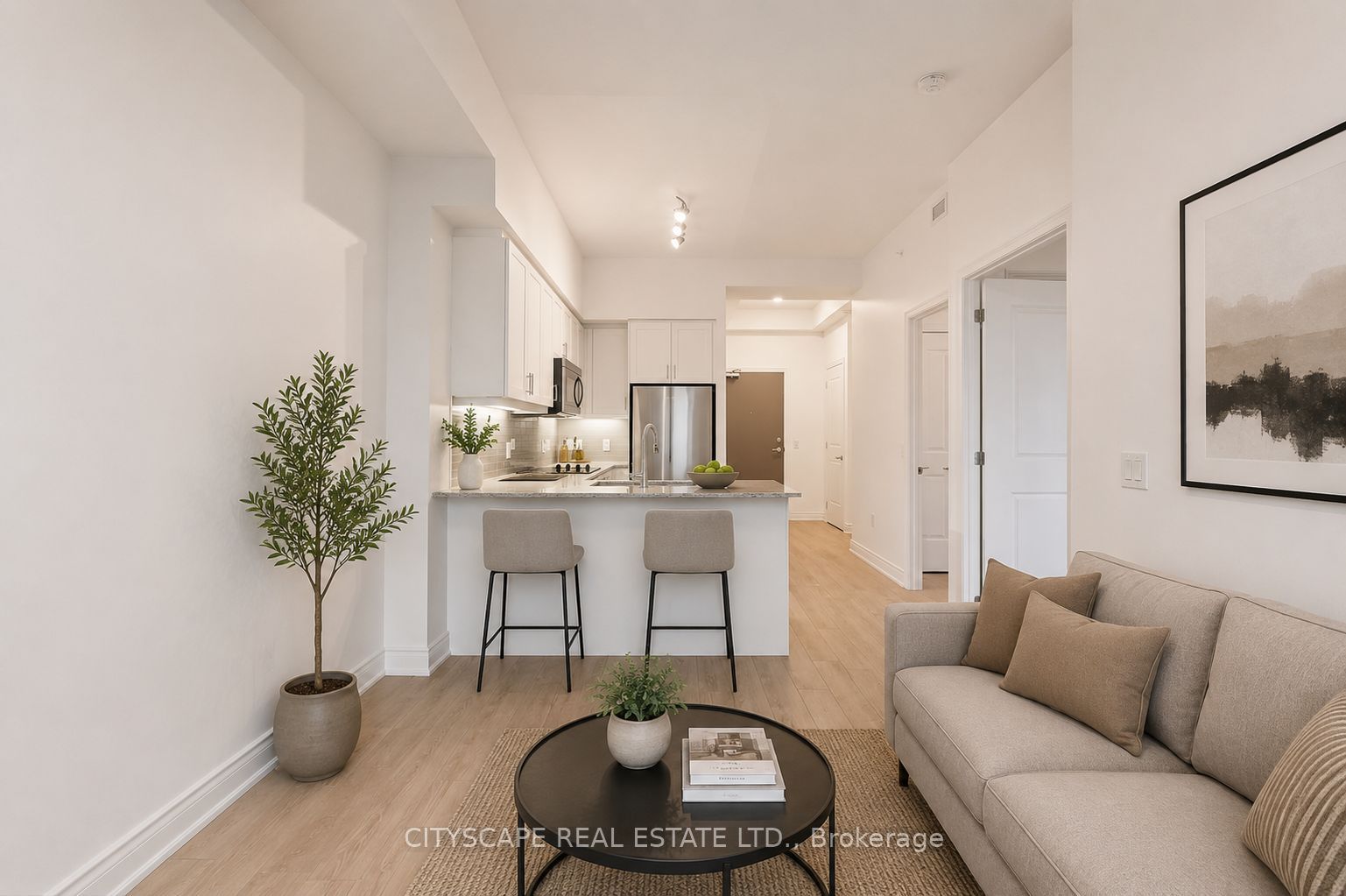 9618 Yonge Street 1210