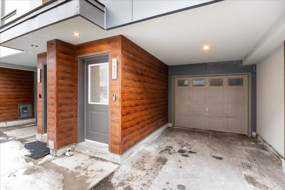 1632 Pleasure Valley Path N