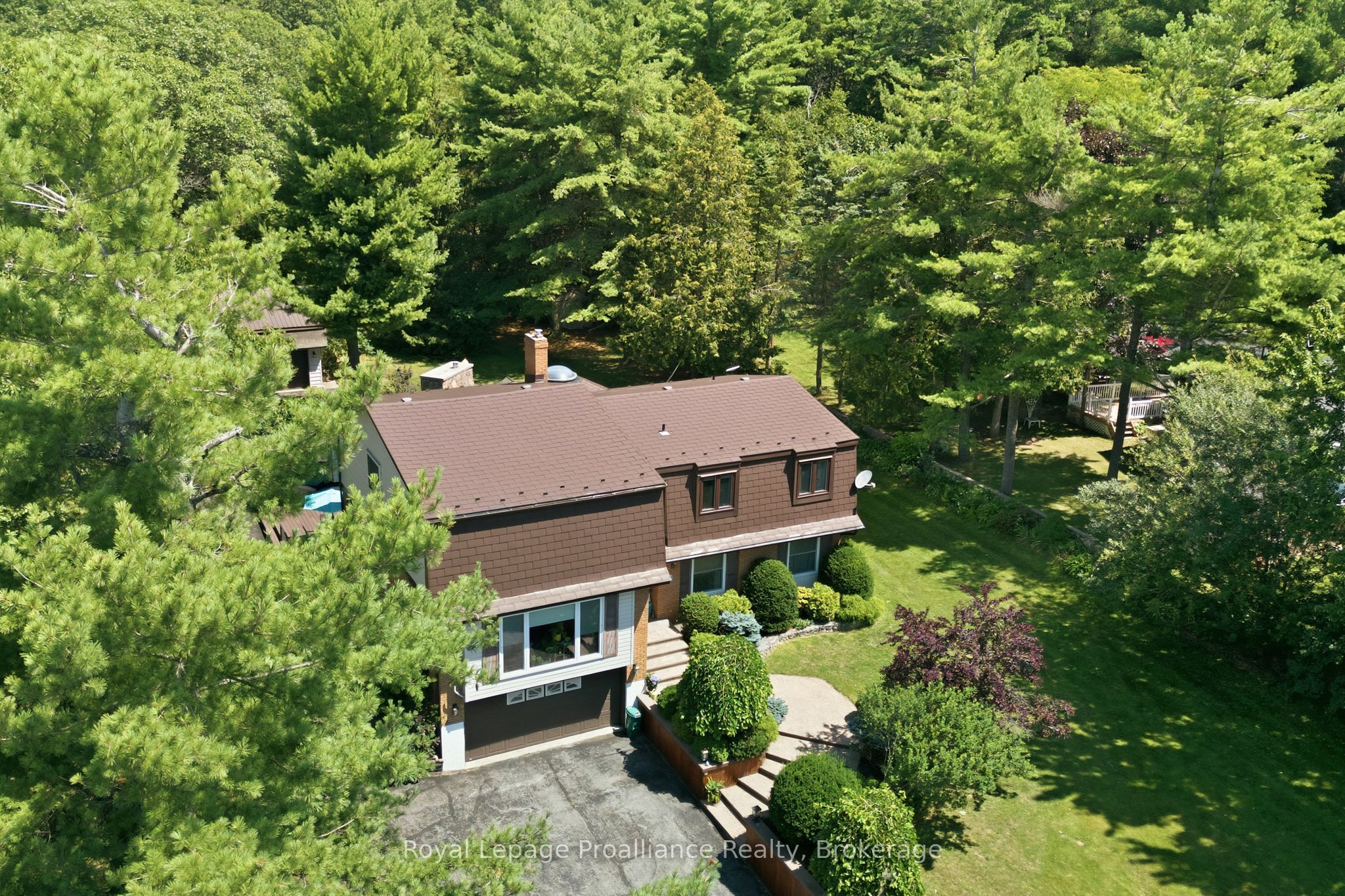 1698 Foxboro-Stirling Road