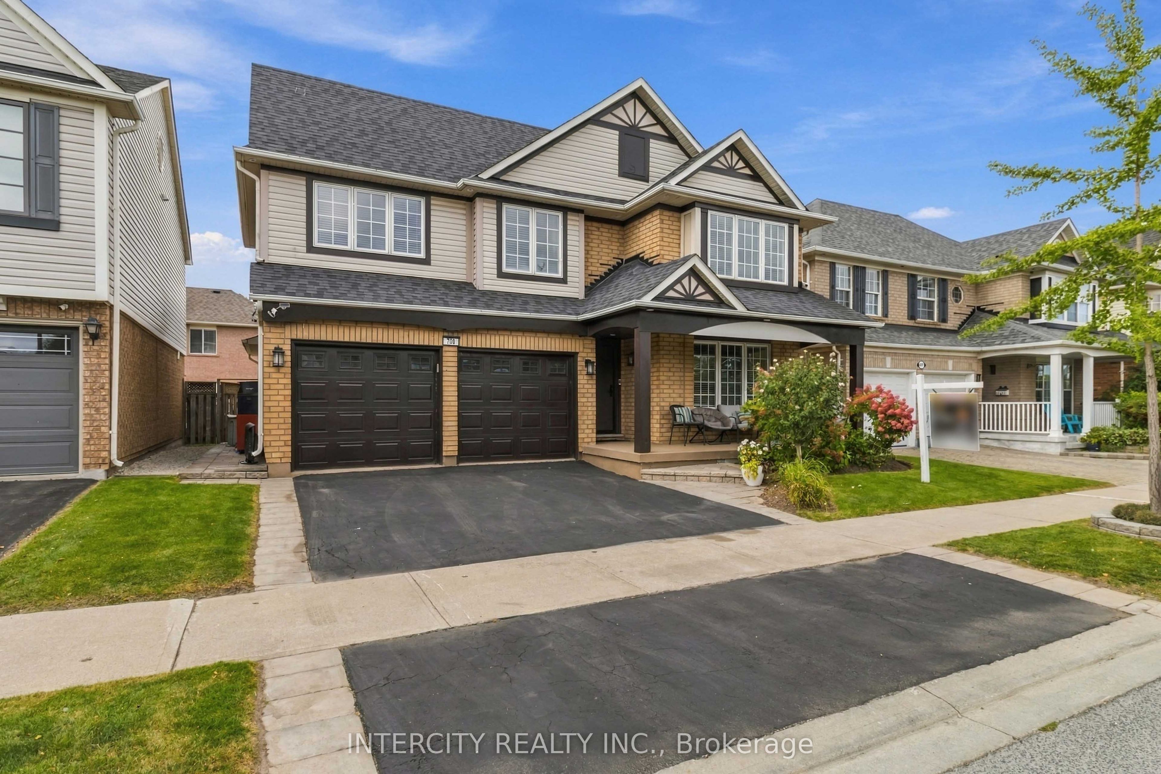 700 Trudeau Drive