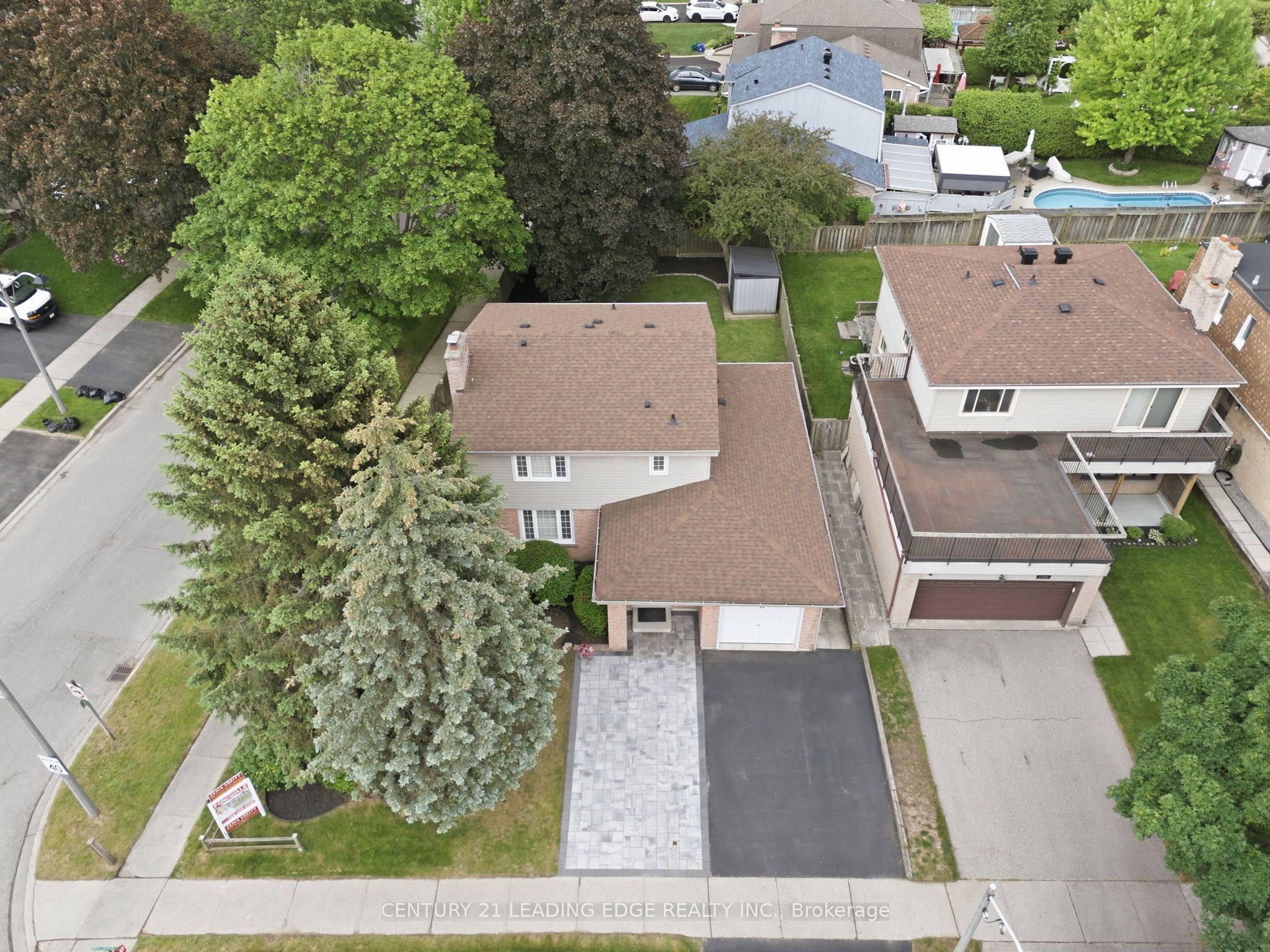 1727 Wollaston Court