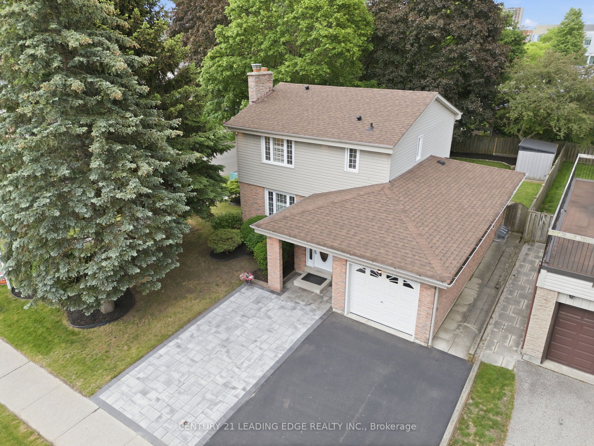 1727 Wollaston Court