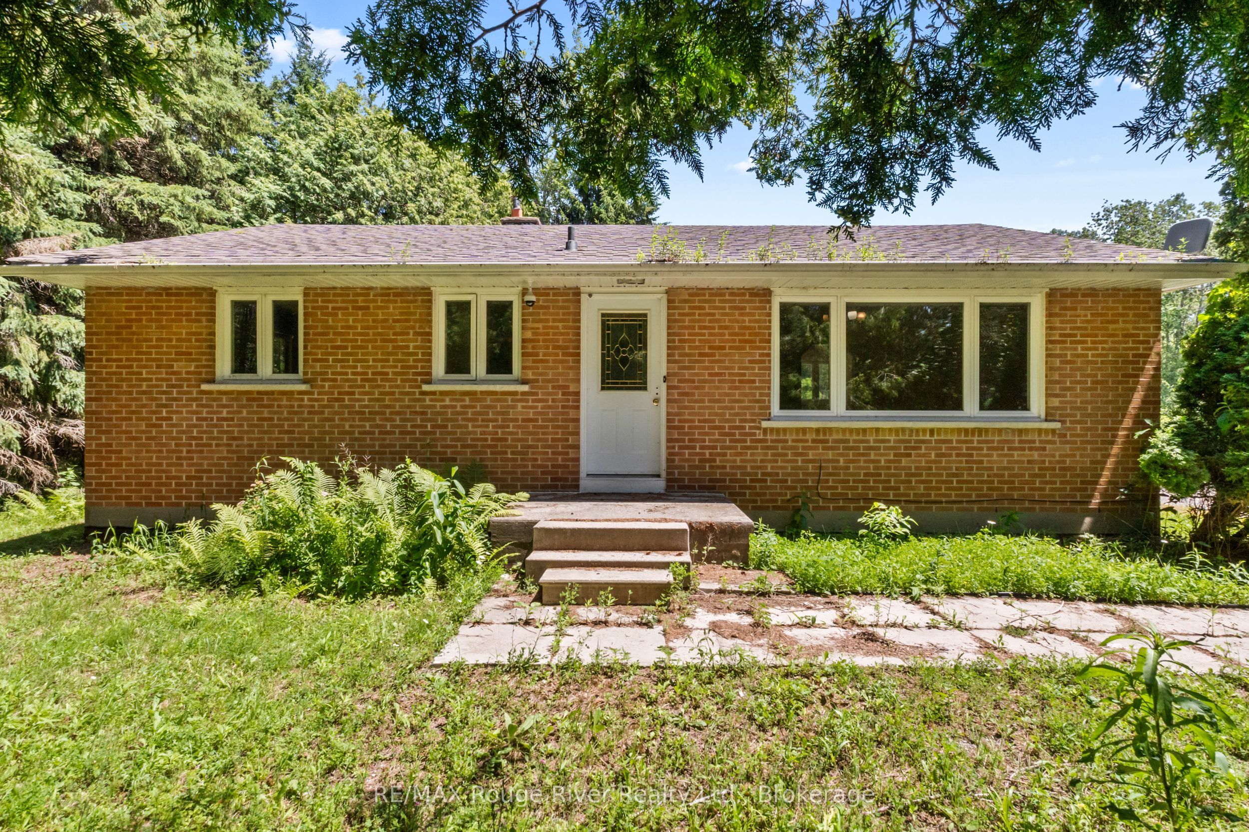 3403 Holt Road