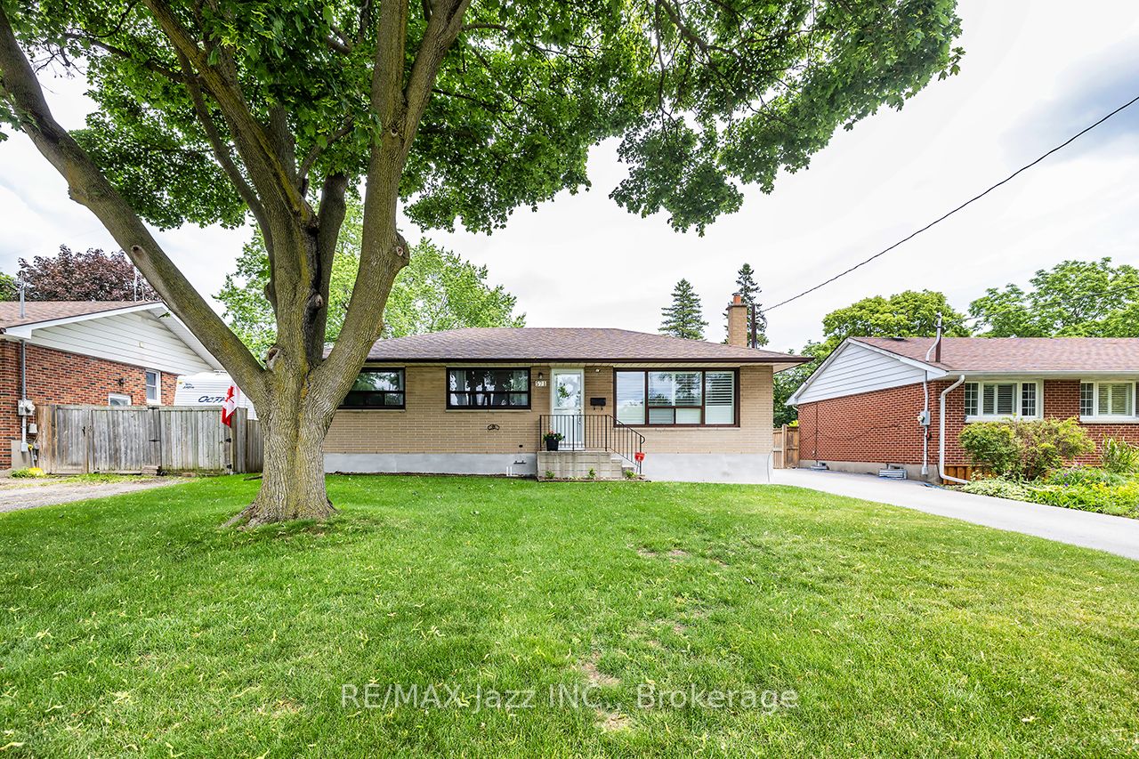 571 Finucane Street