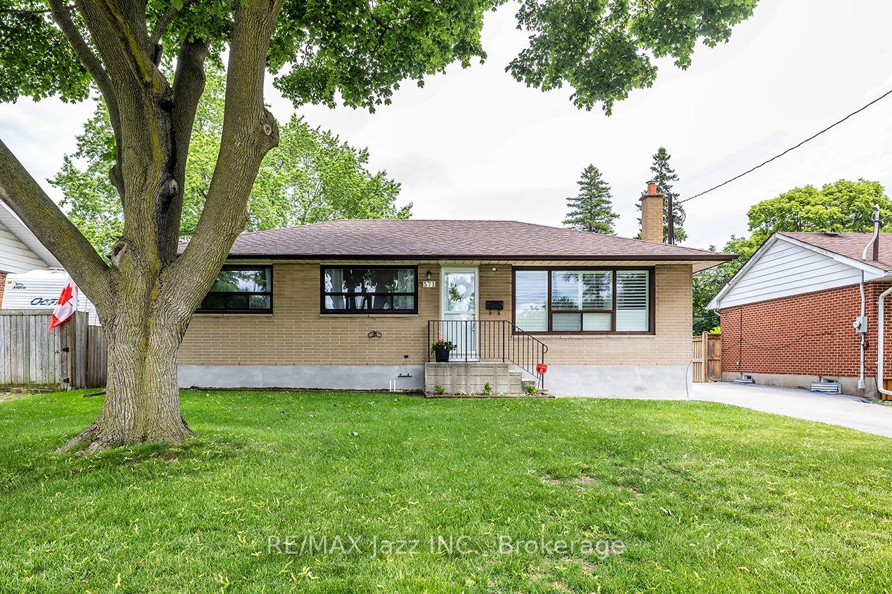 571 Finucane Street
