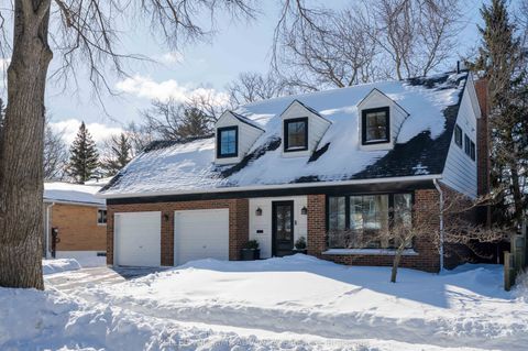 42 Holmcrest Trail Toronto E10 ON M1C 1V5