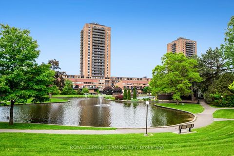 515 St Laurent Boulevard 2012 Manor Park - Cardinal Glen and Area ON K1L 3X5
