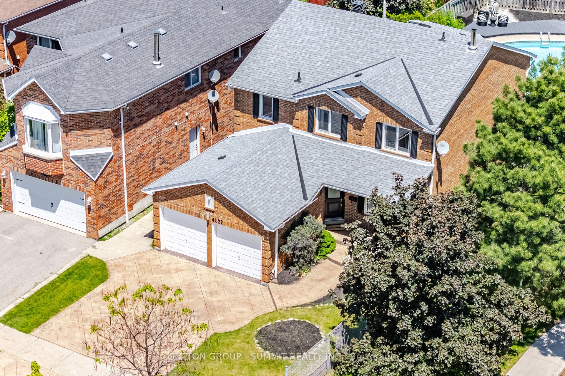 4127 COLONIAL Drive