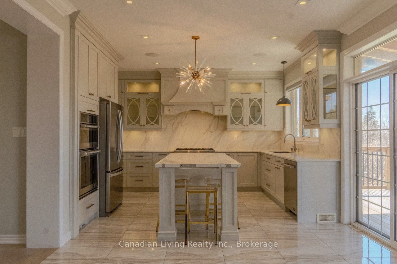 279 Baker Hill Boulevard