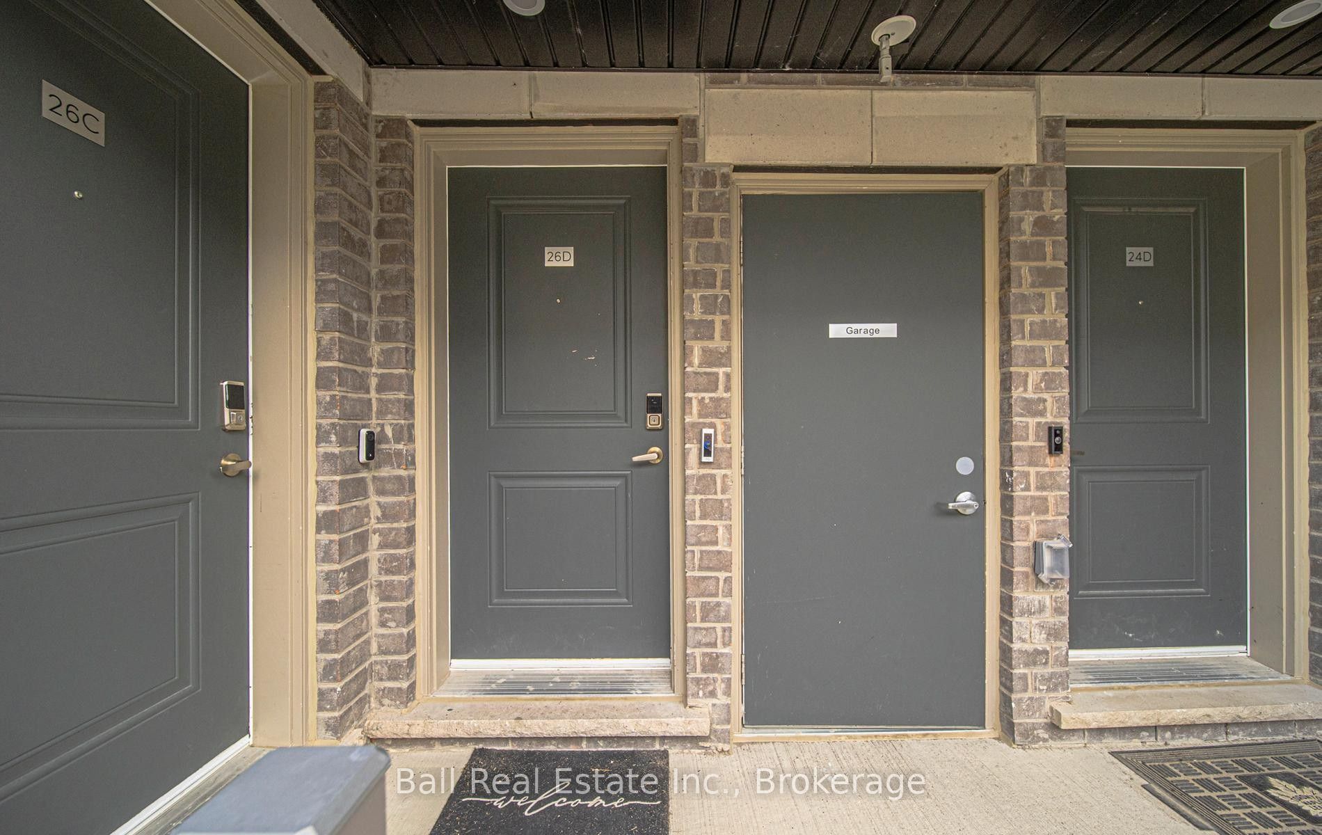 26D Lookout Drive 13