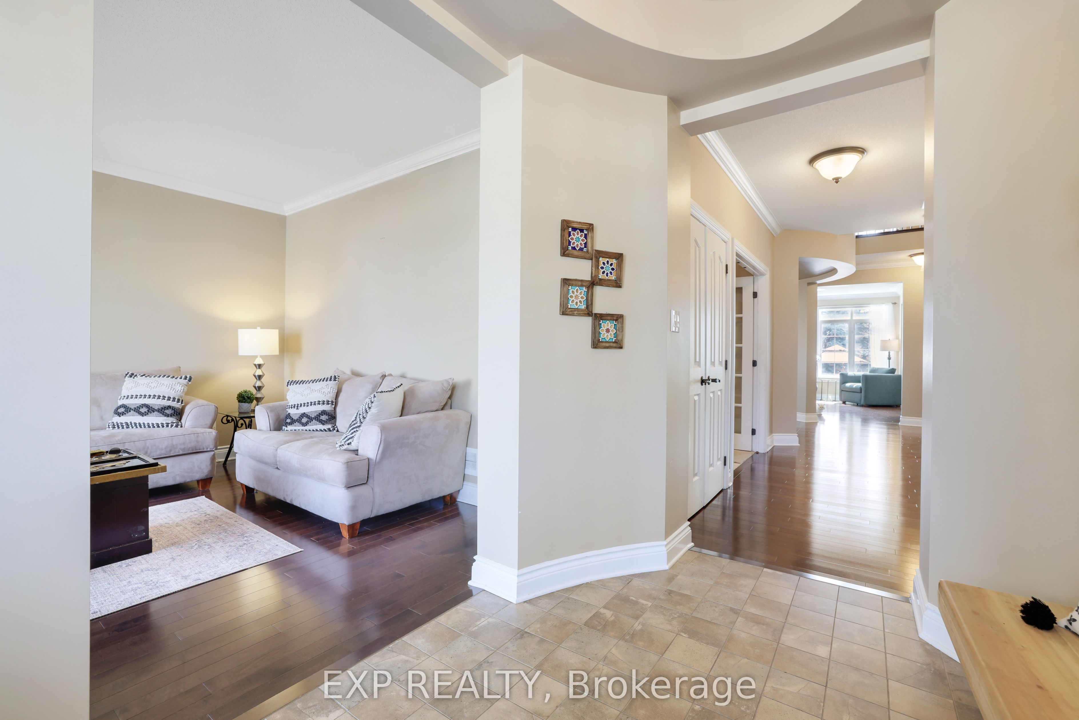 415 Dundonald Drive
