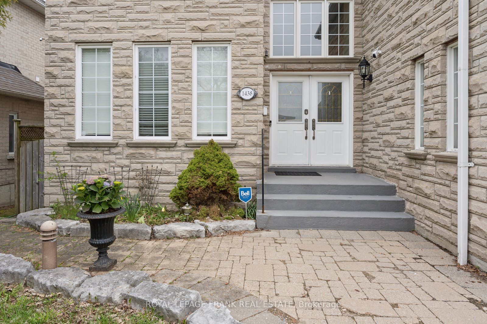 1438 Rosebank Road