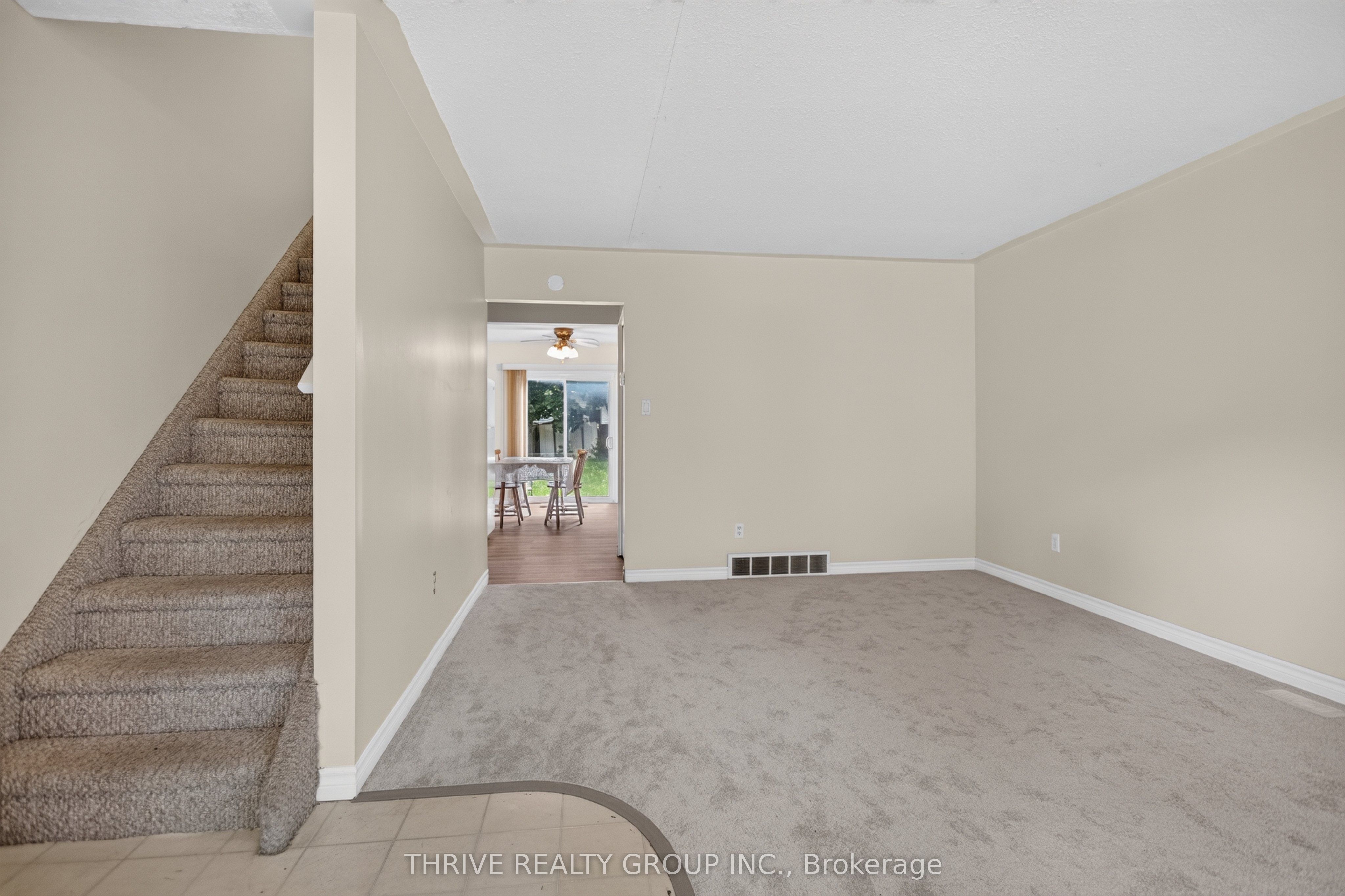 1762 Aldersbrook Road