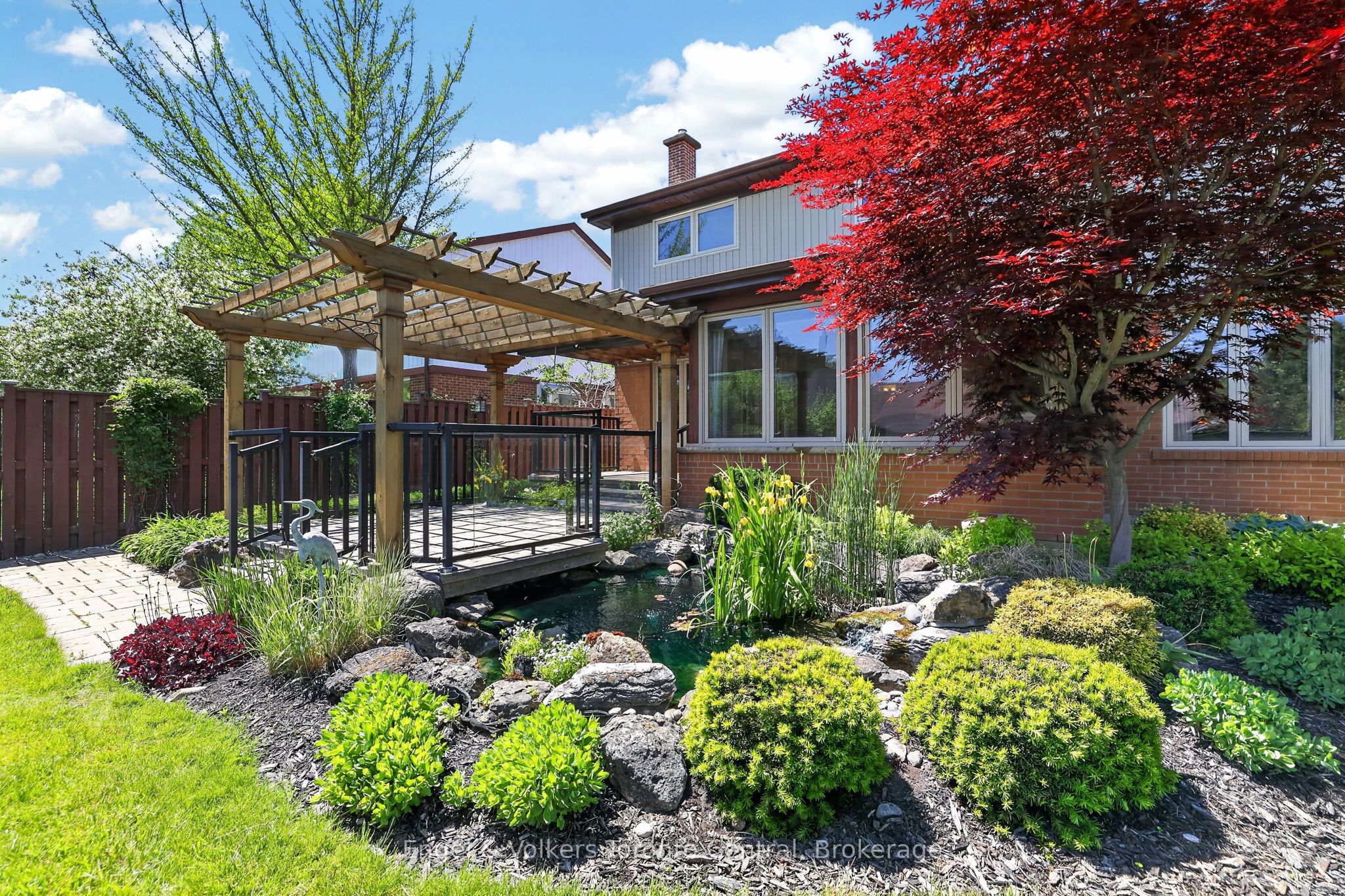 32 Milford Crescent