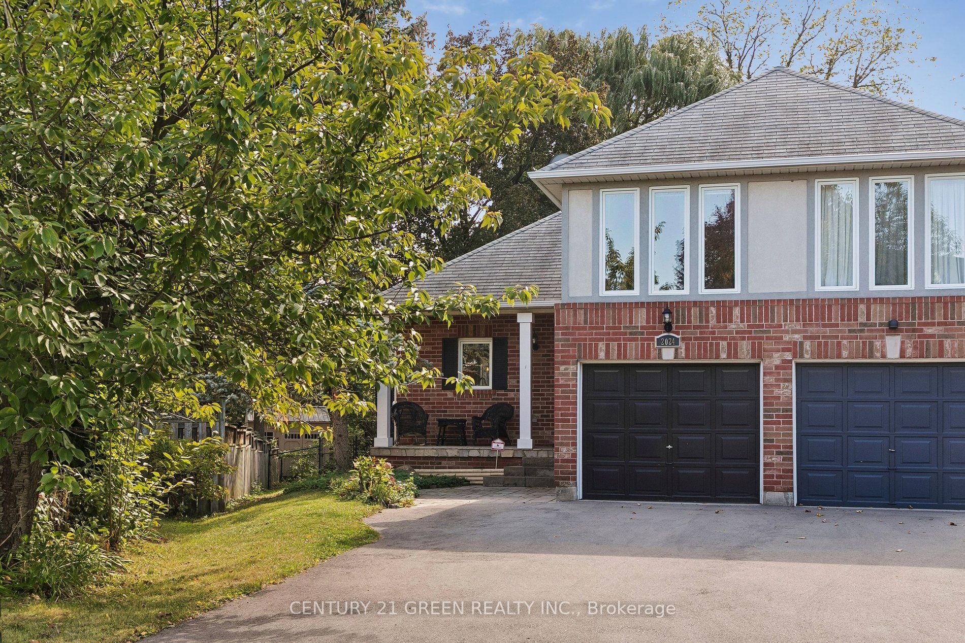 2024 Grovetree Lane