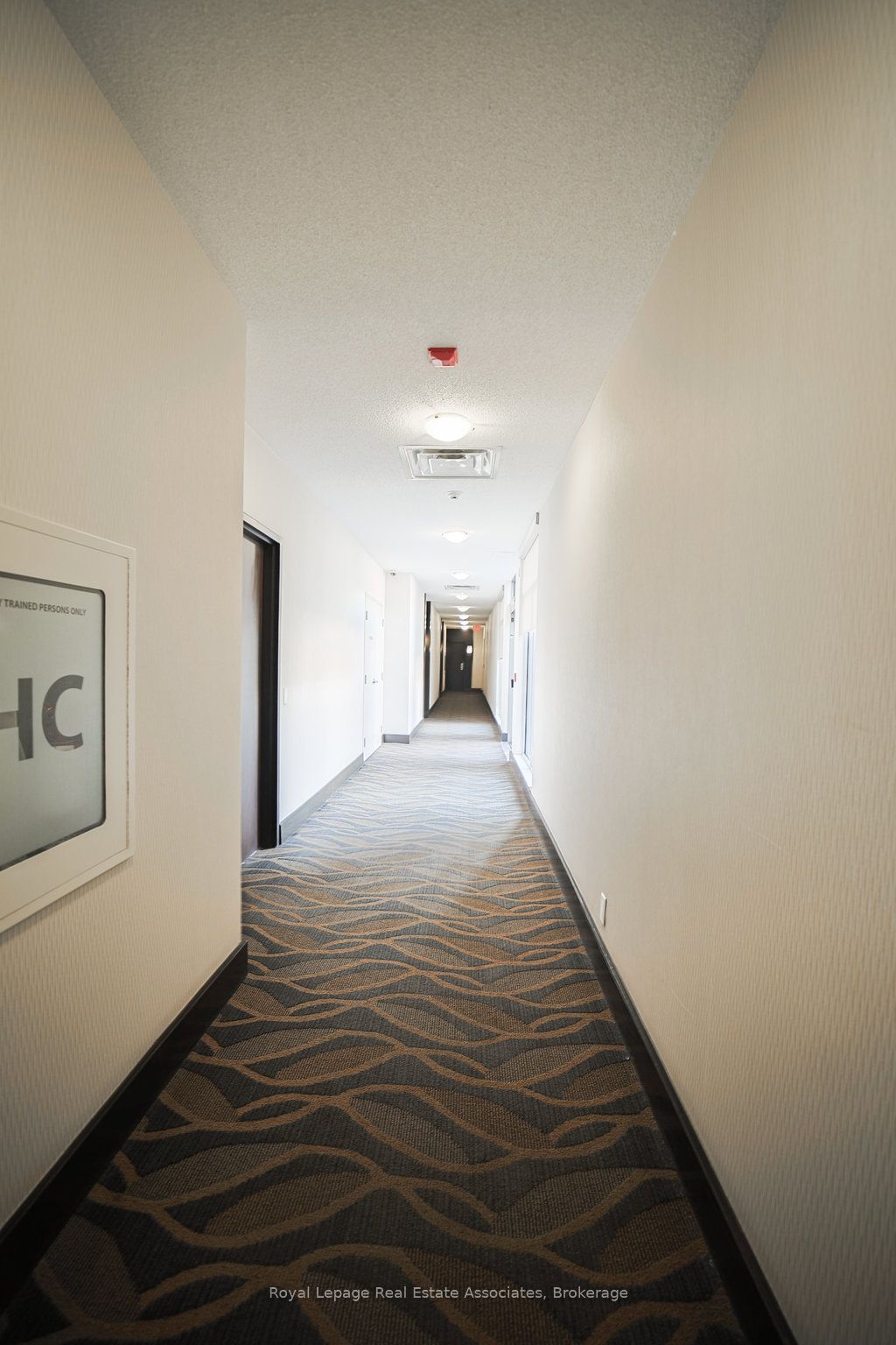 80 Port Street E 107