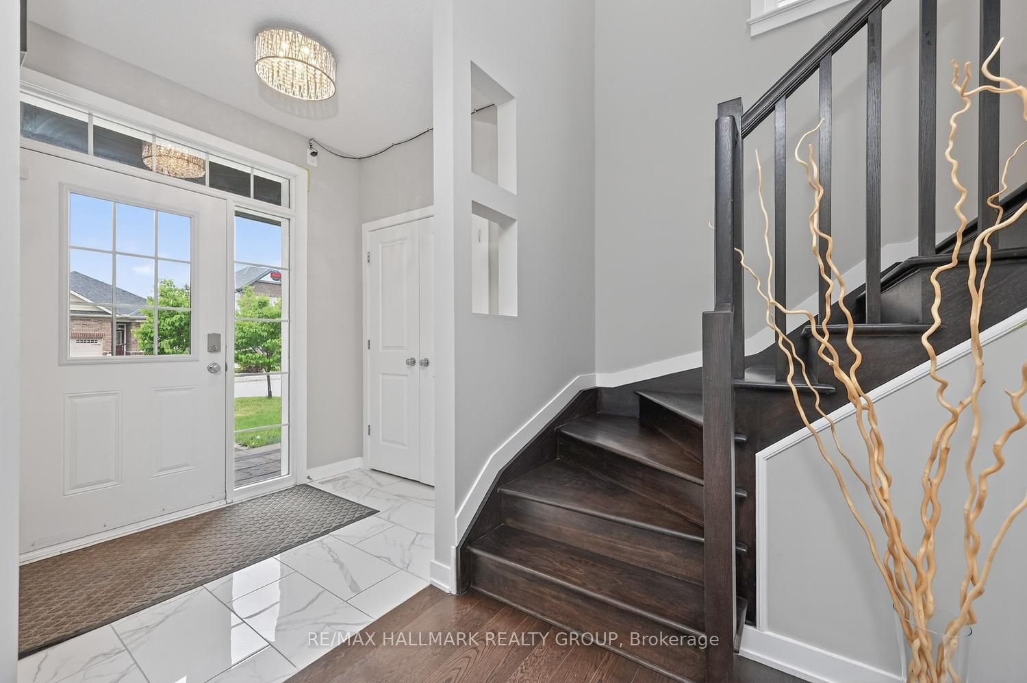 339 Andalusian Crescent