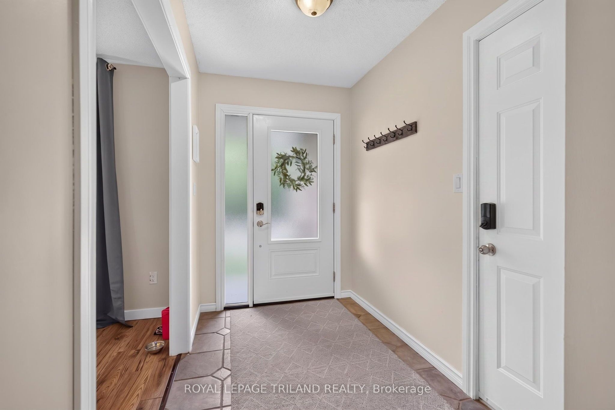 56 Parkview Crescent