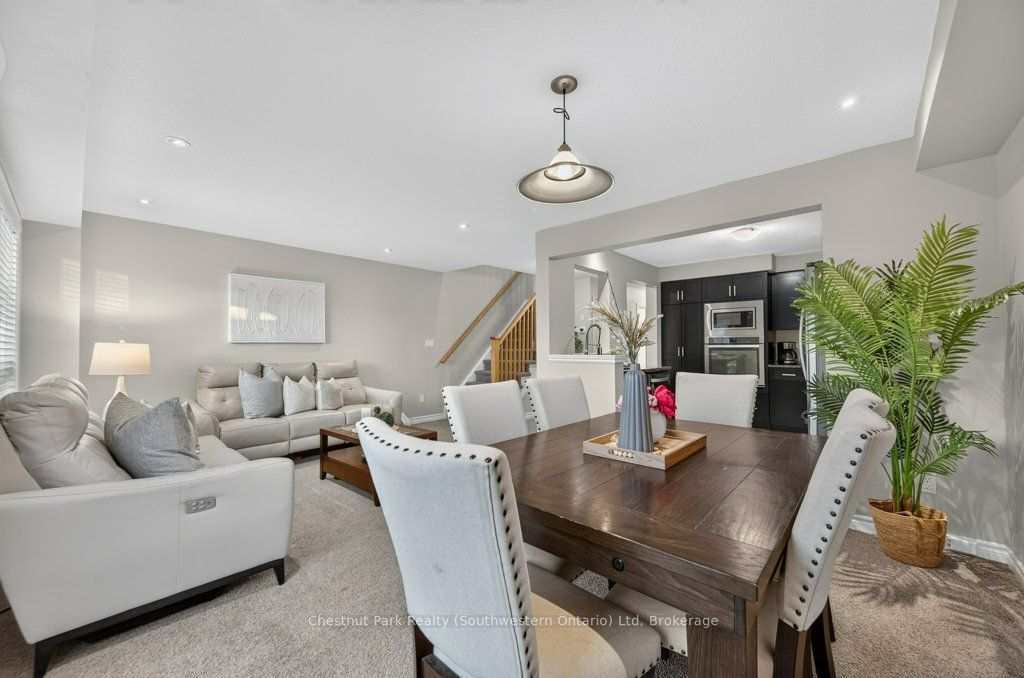 46 Jeffrey Drive