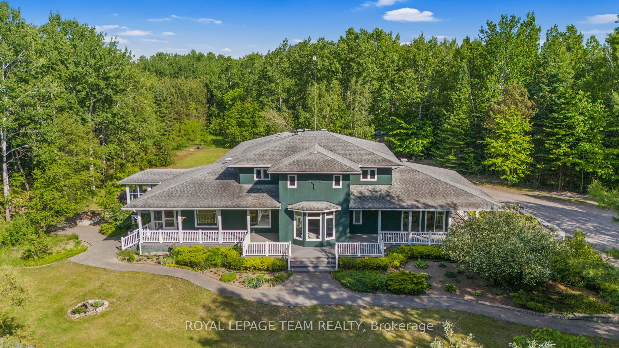 1526 Carsonby Road E