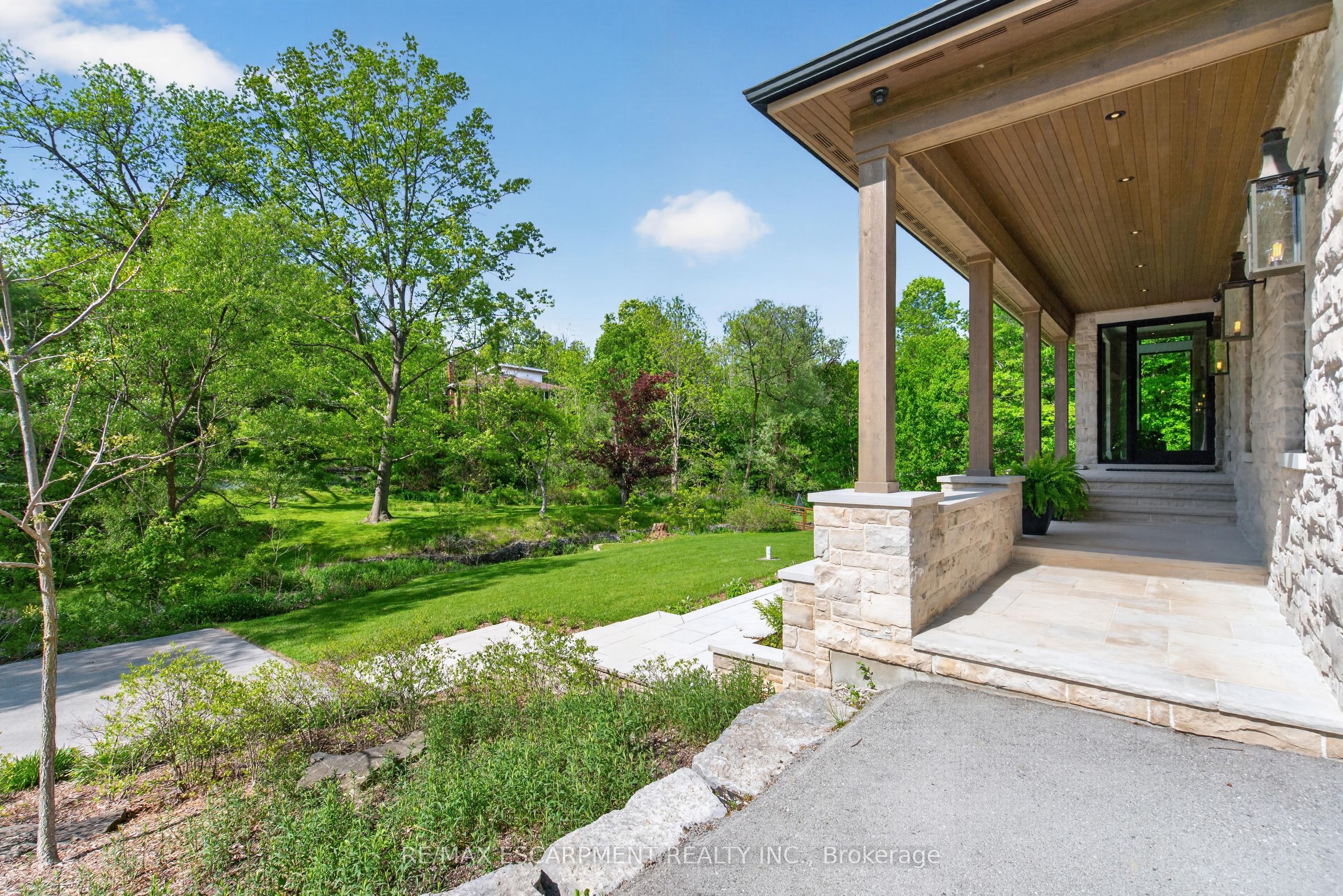981 MINERAL SPRINGS Road