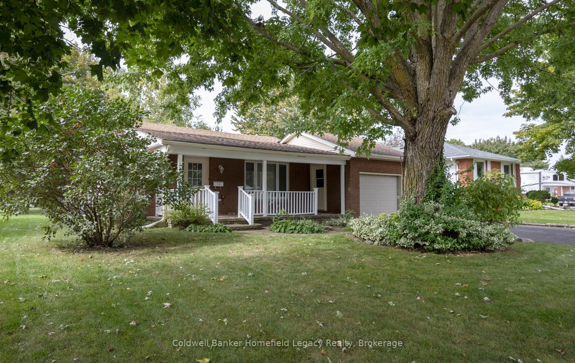 10 Dunsford Crescent