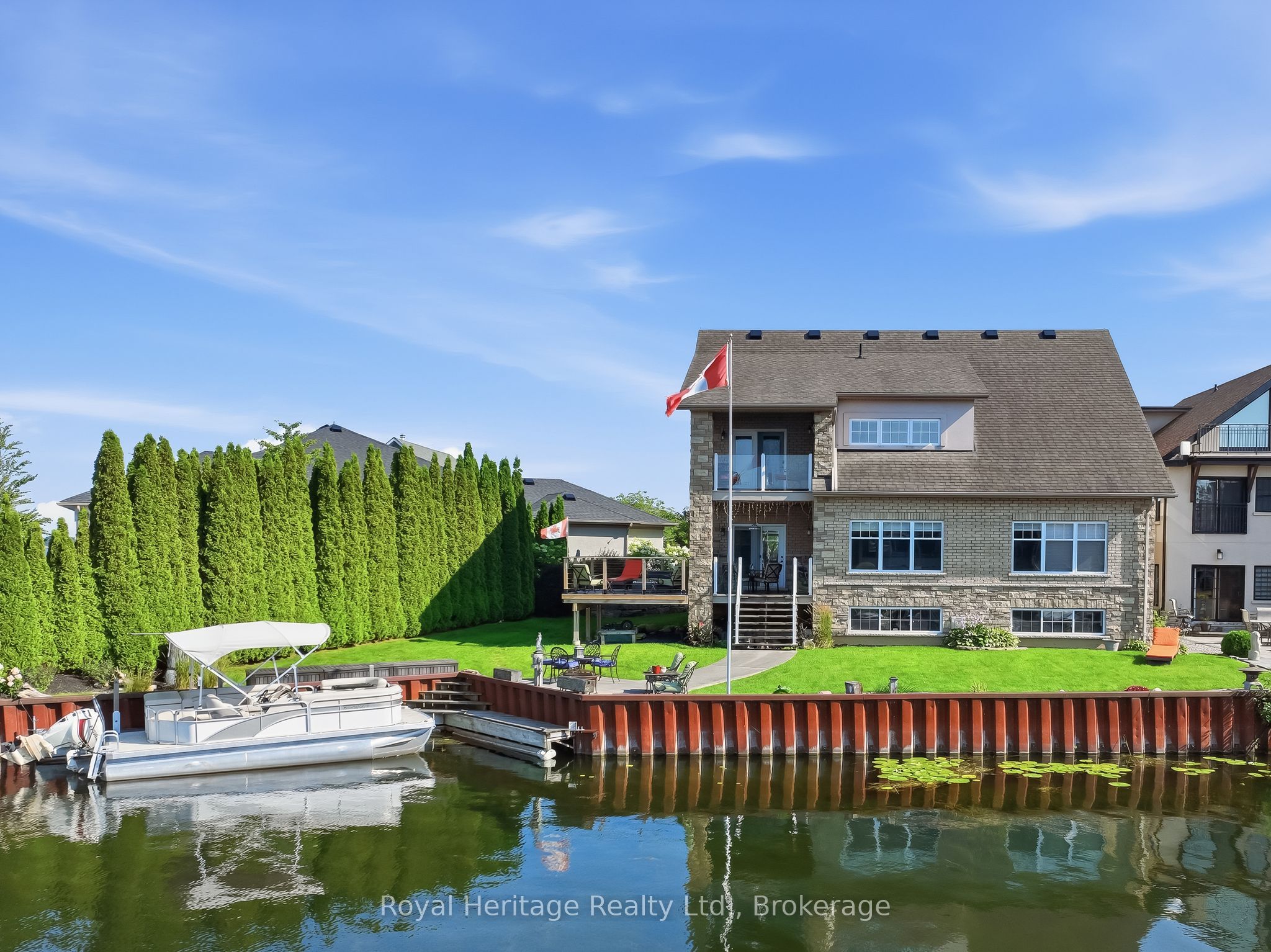 32 Edgewater Drive