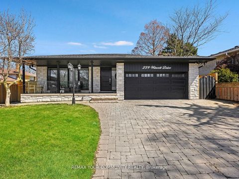 239 Wincott Drive Toronto W09 ON M9R 2R6