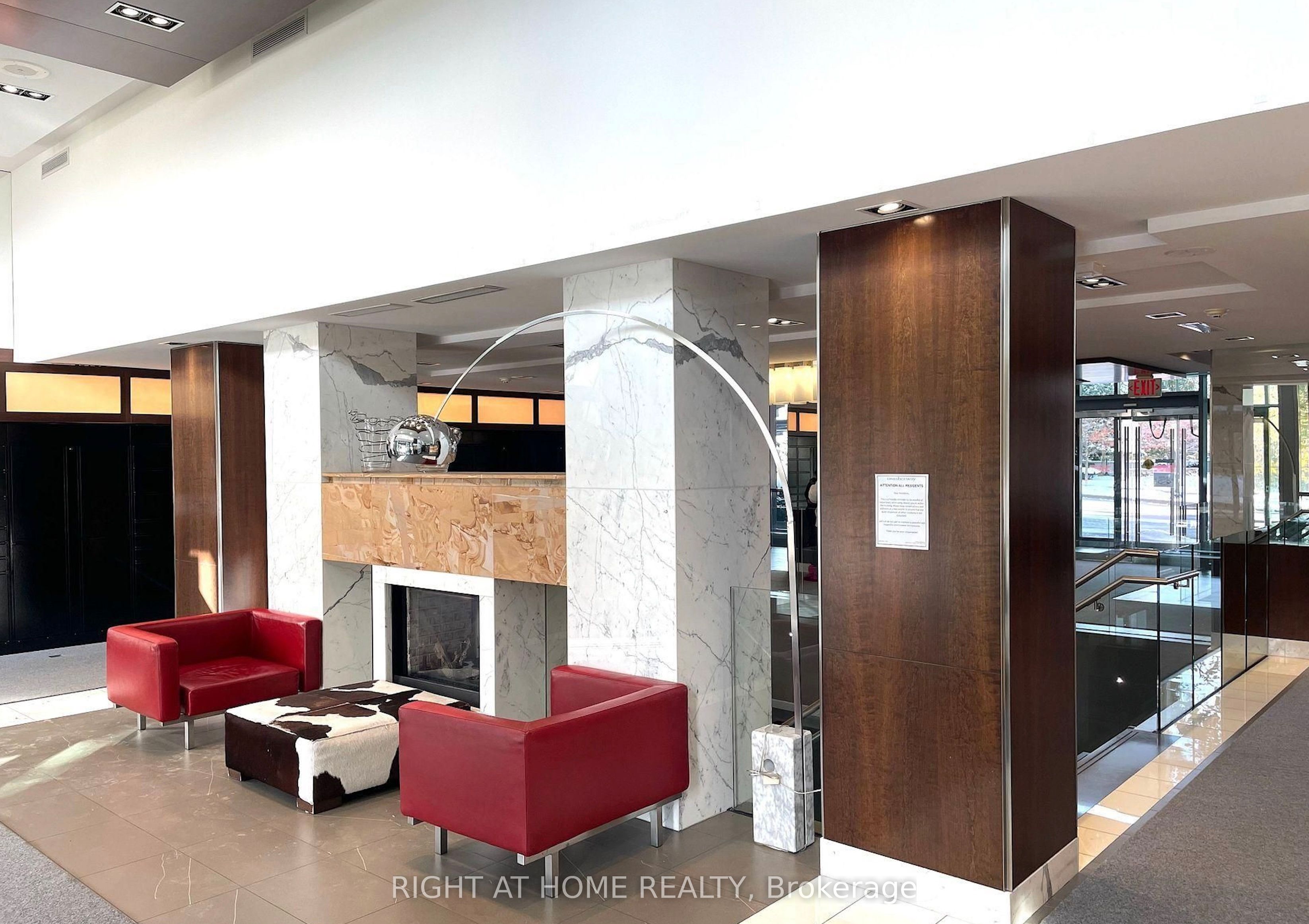 235 Sherway Gardens 1901