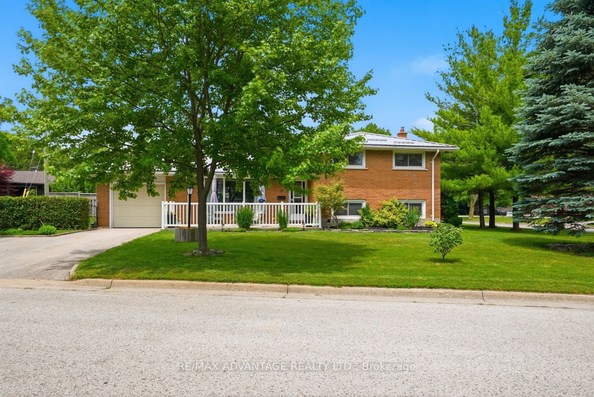 15 North Almond Place