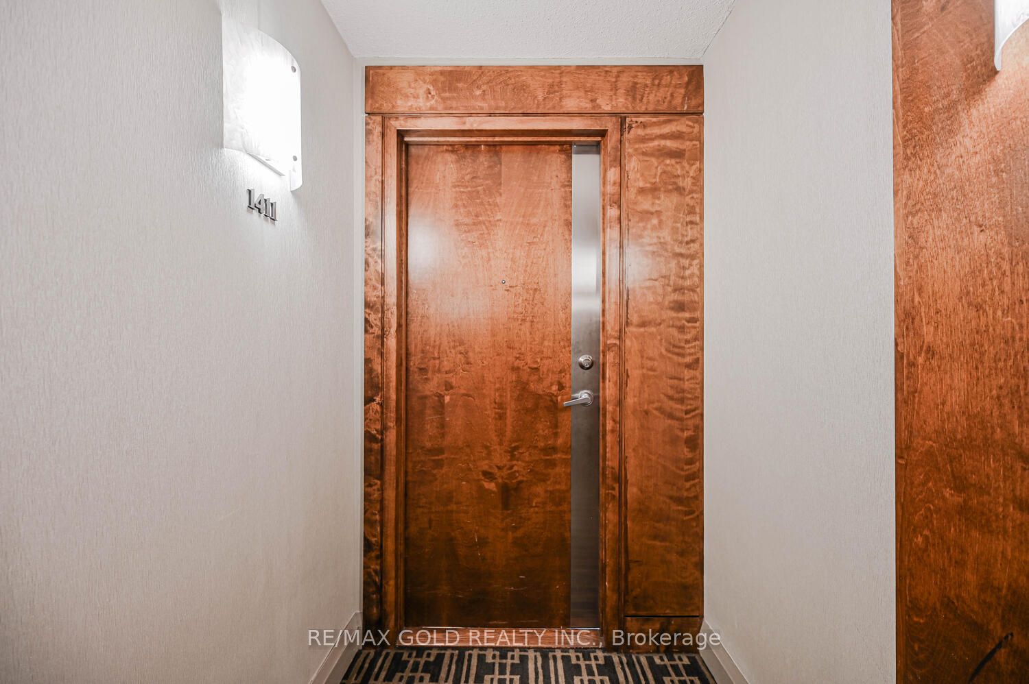 55 Strathaven Drive 1411