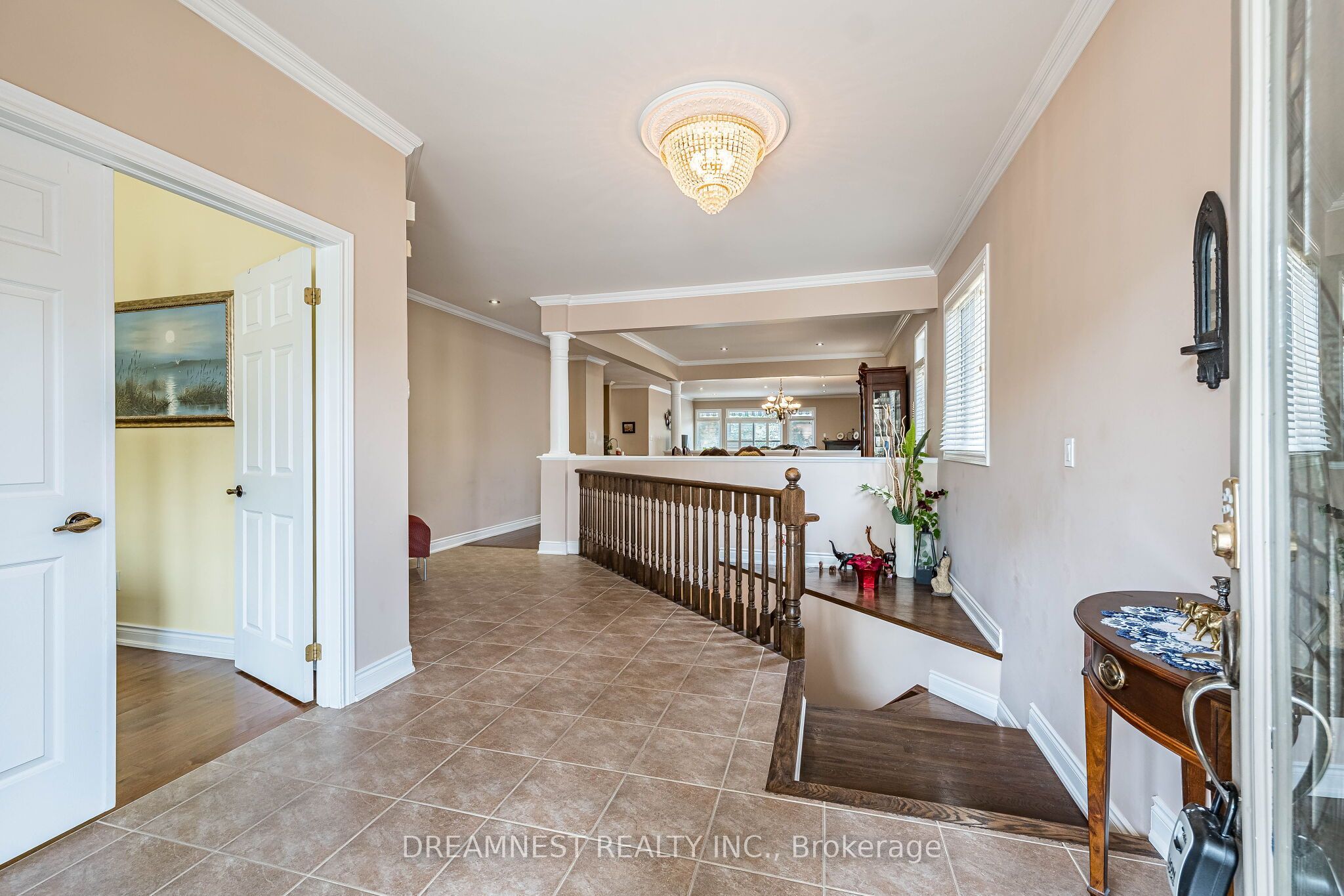 1515 Stewart Crescent