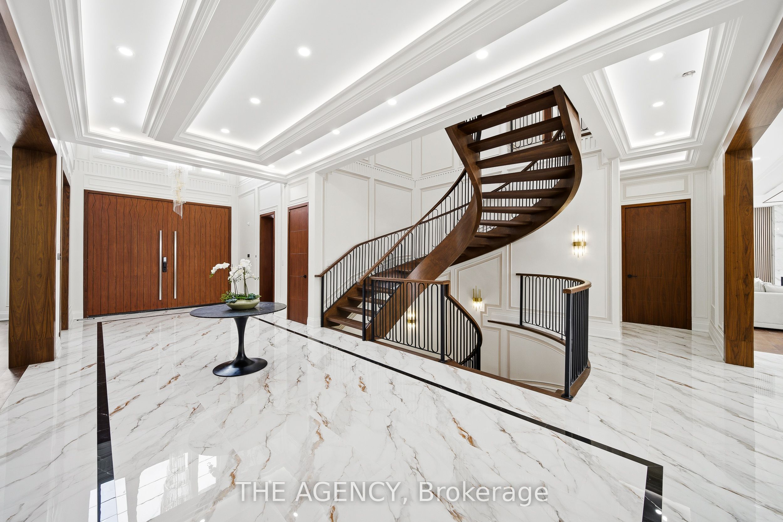 221 Burton Grove N/A