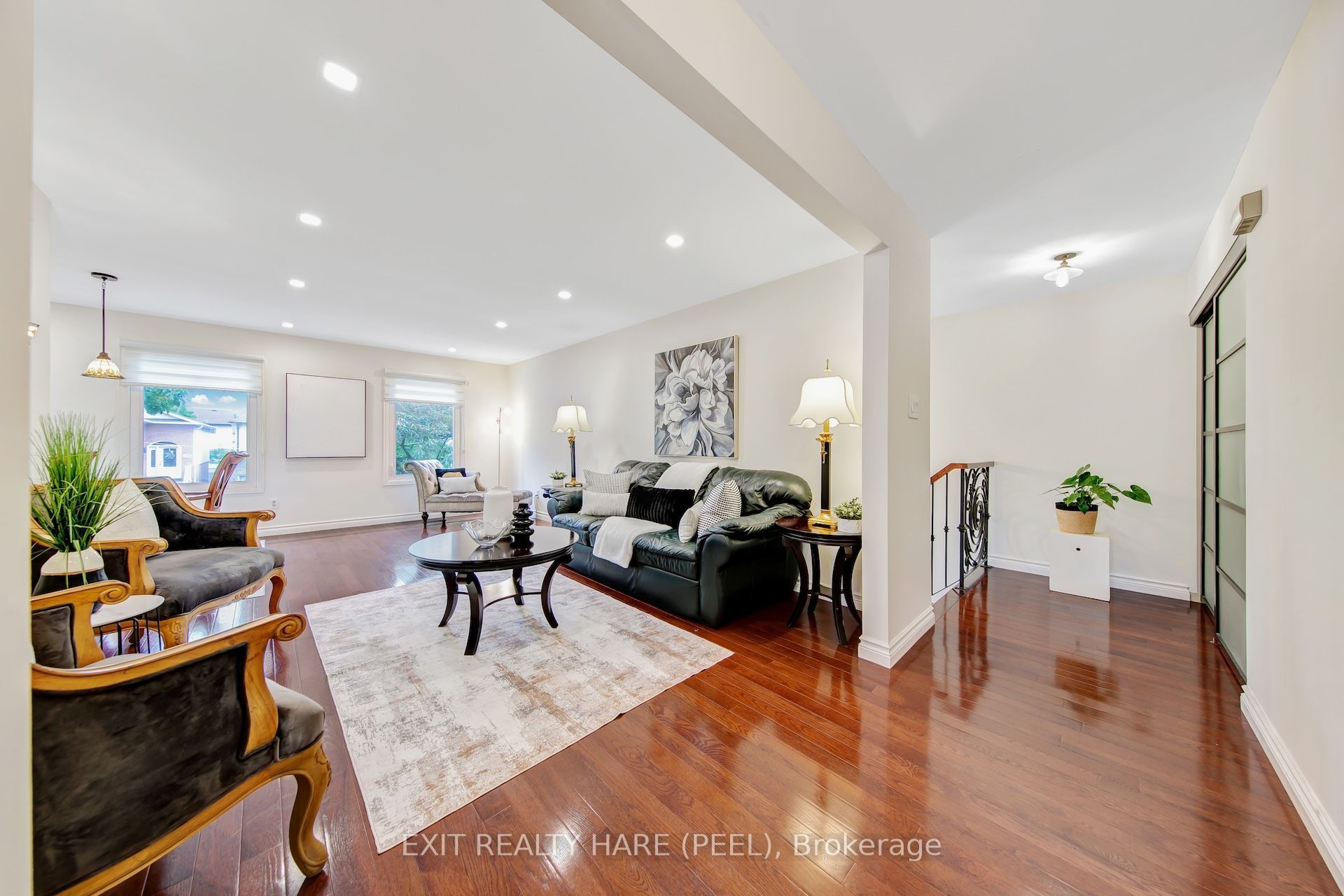 48 Nanport Street