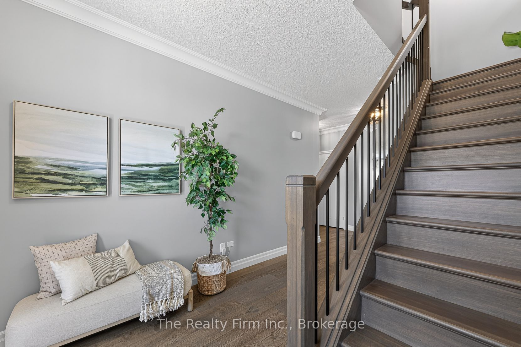 193 Hemlock Street