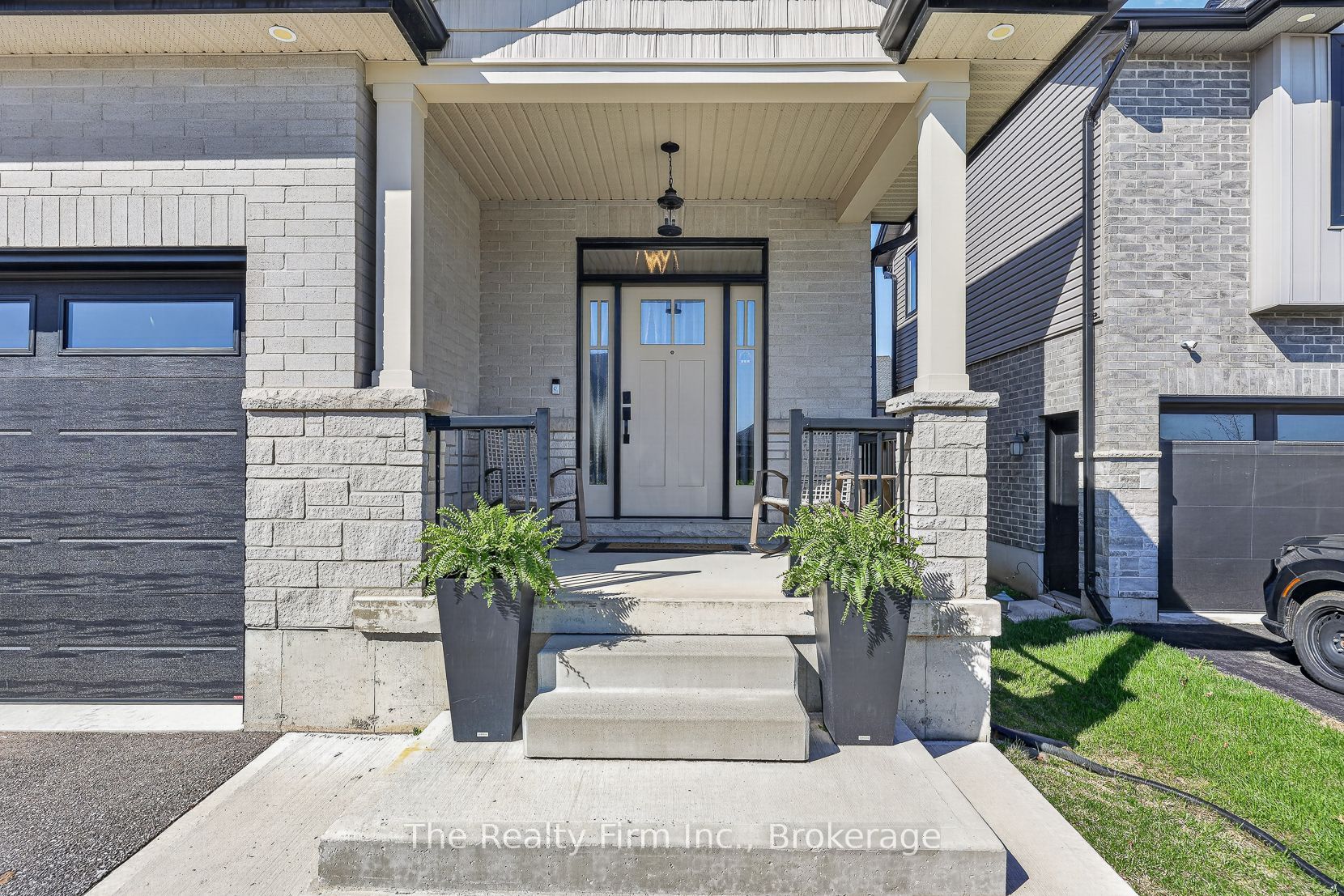 193 Hemlock Street