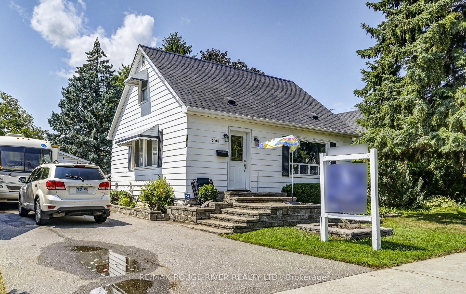 1106 Green Street