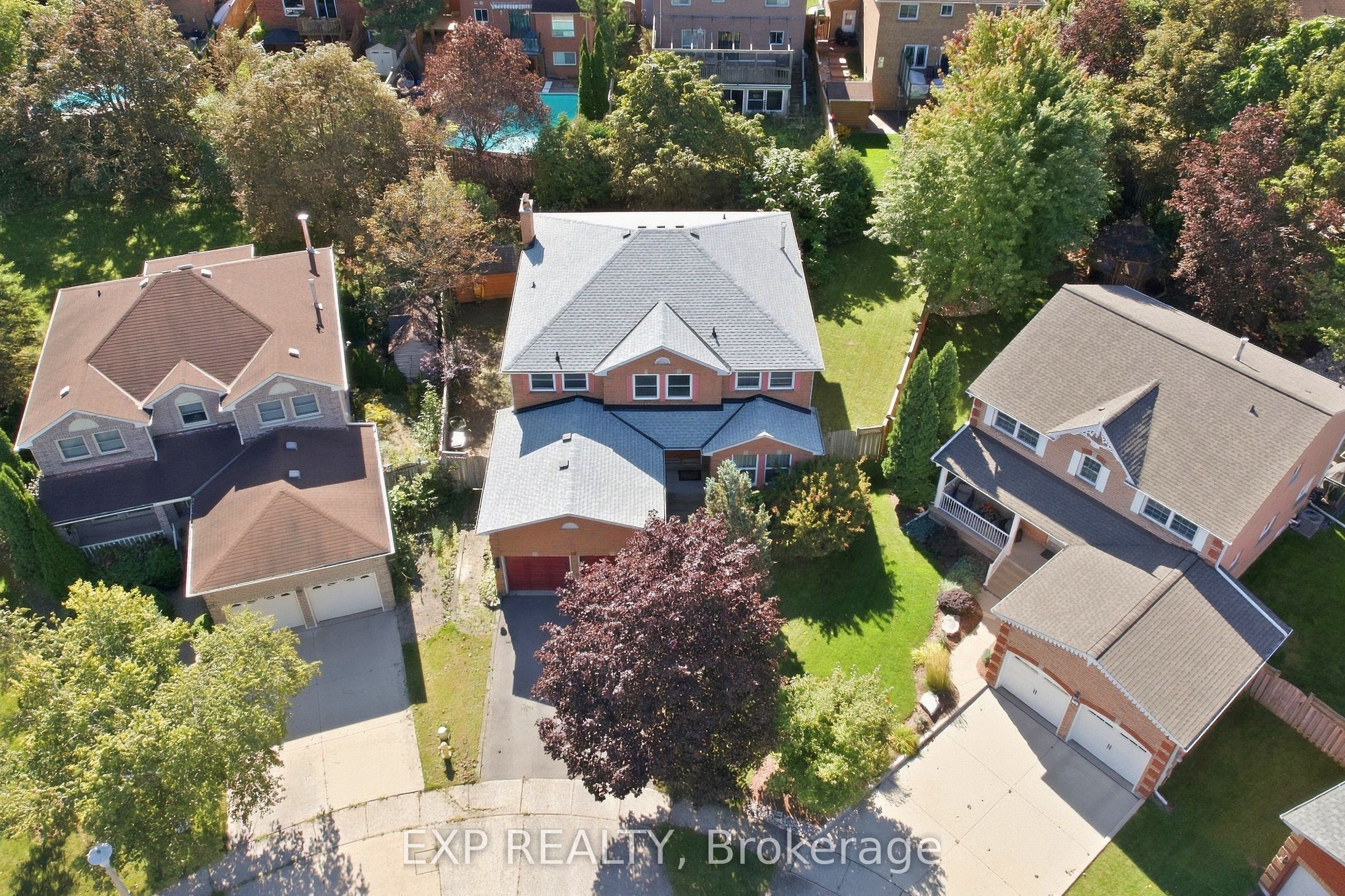 28 Hurlbut Place