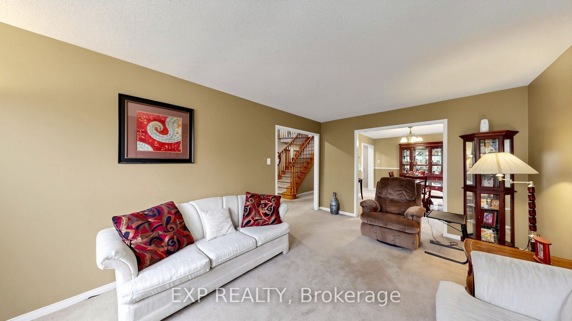 28 Hurlbut Place