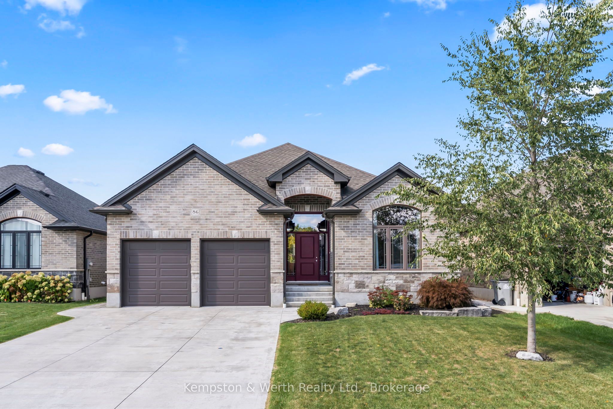 86 Forbes Crescent