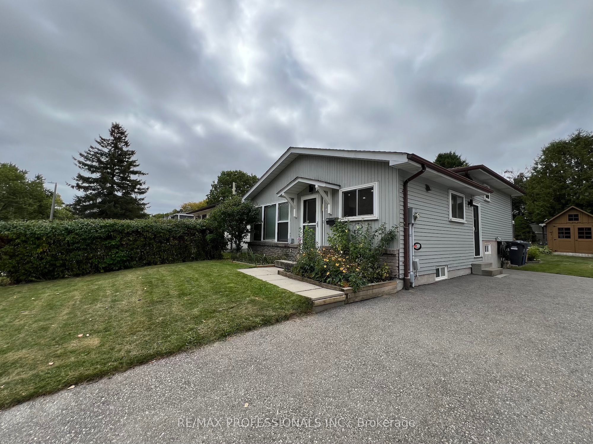 373 West Acres Drive