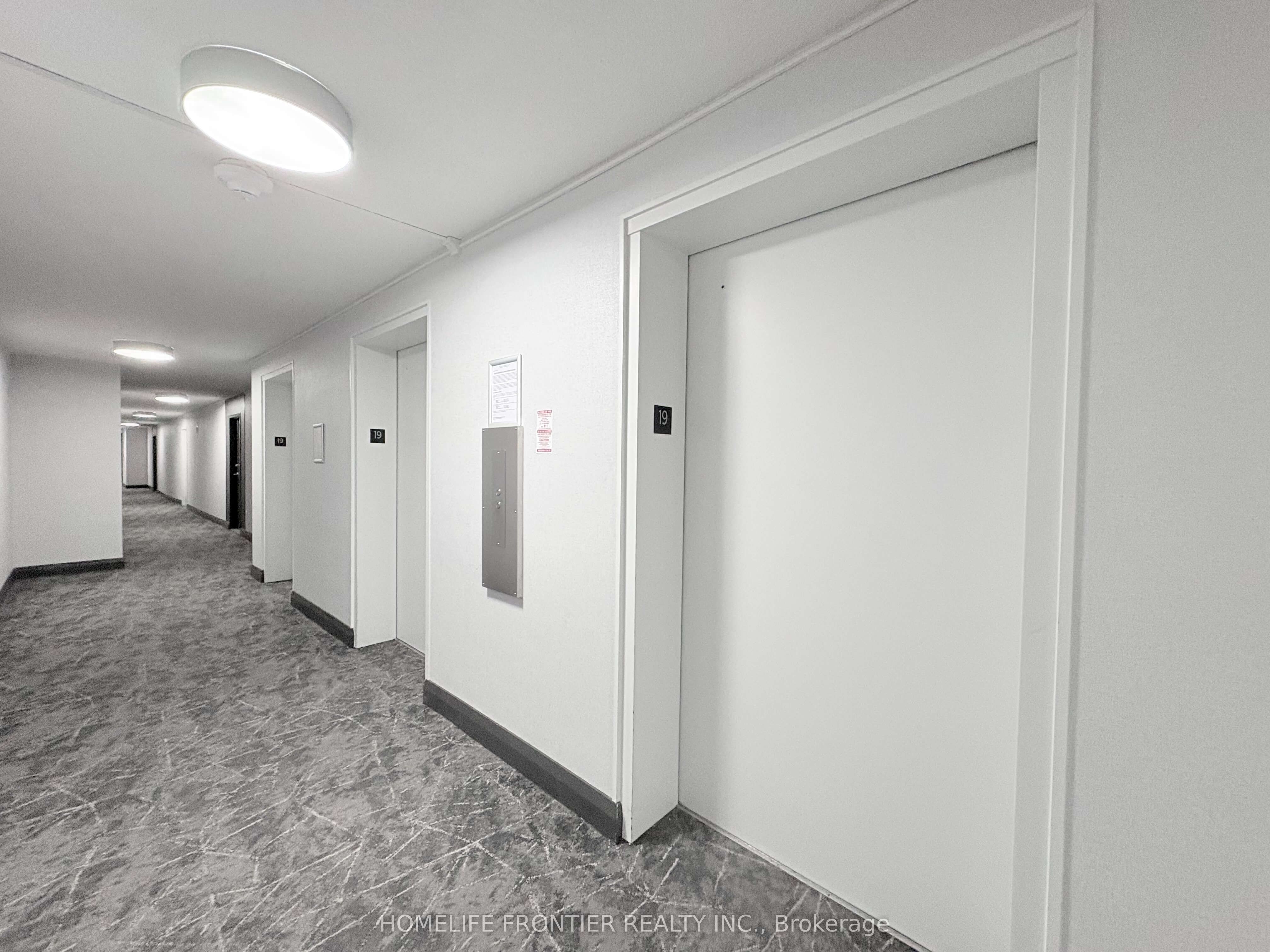 1580 Mississauga Vly Boulevard 1906