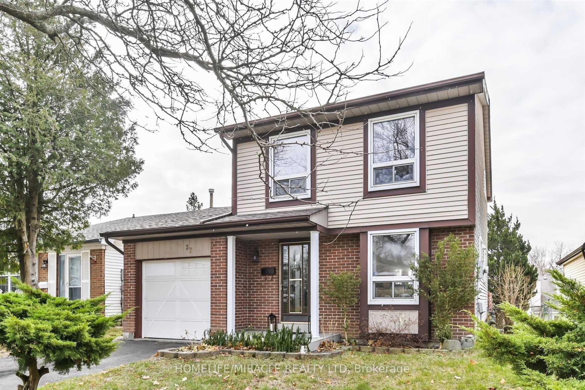 37 Banner Crescent
