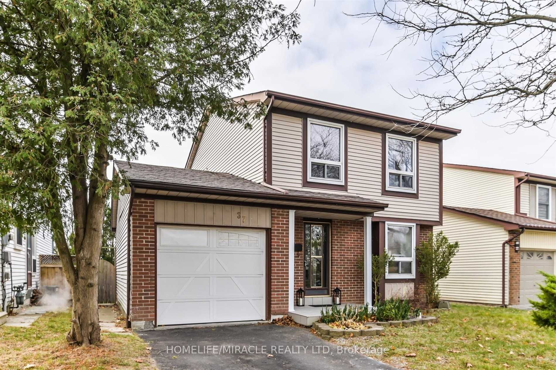 37 Banner Crescent