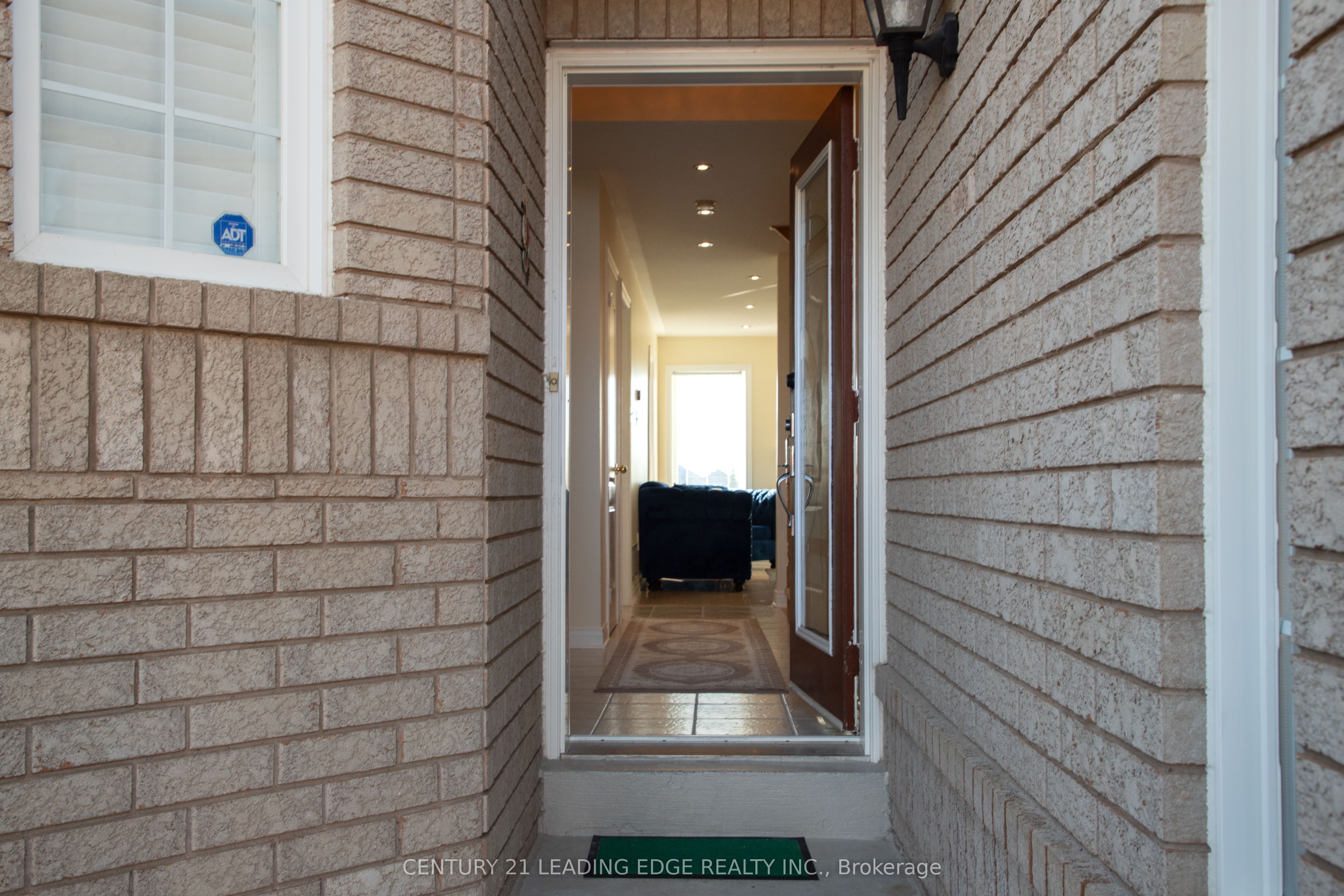 157 Dooley Crescent